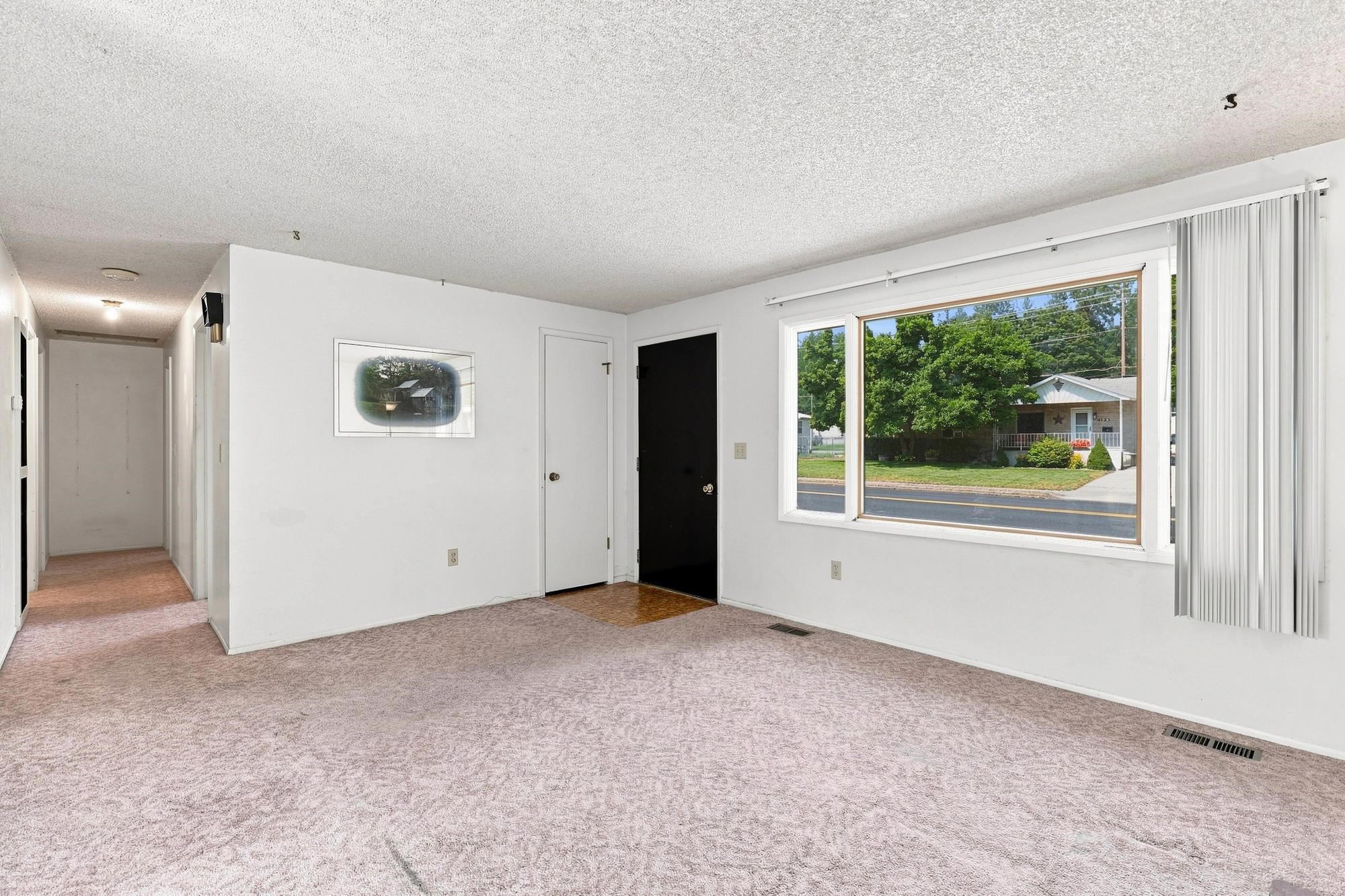 4128 E FREDERICK Ave - Photo 3