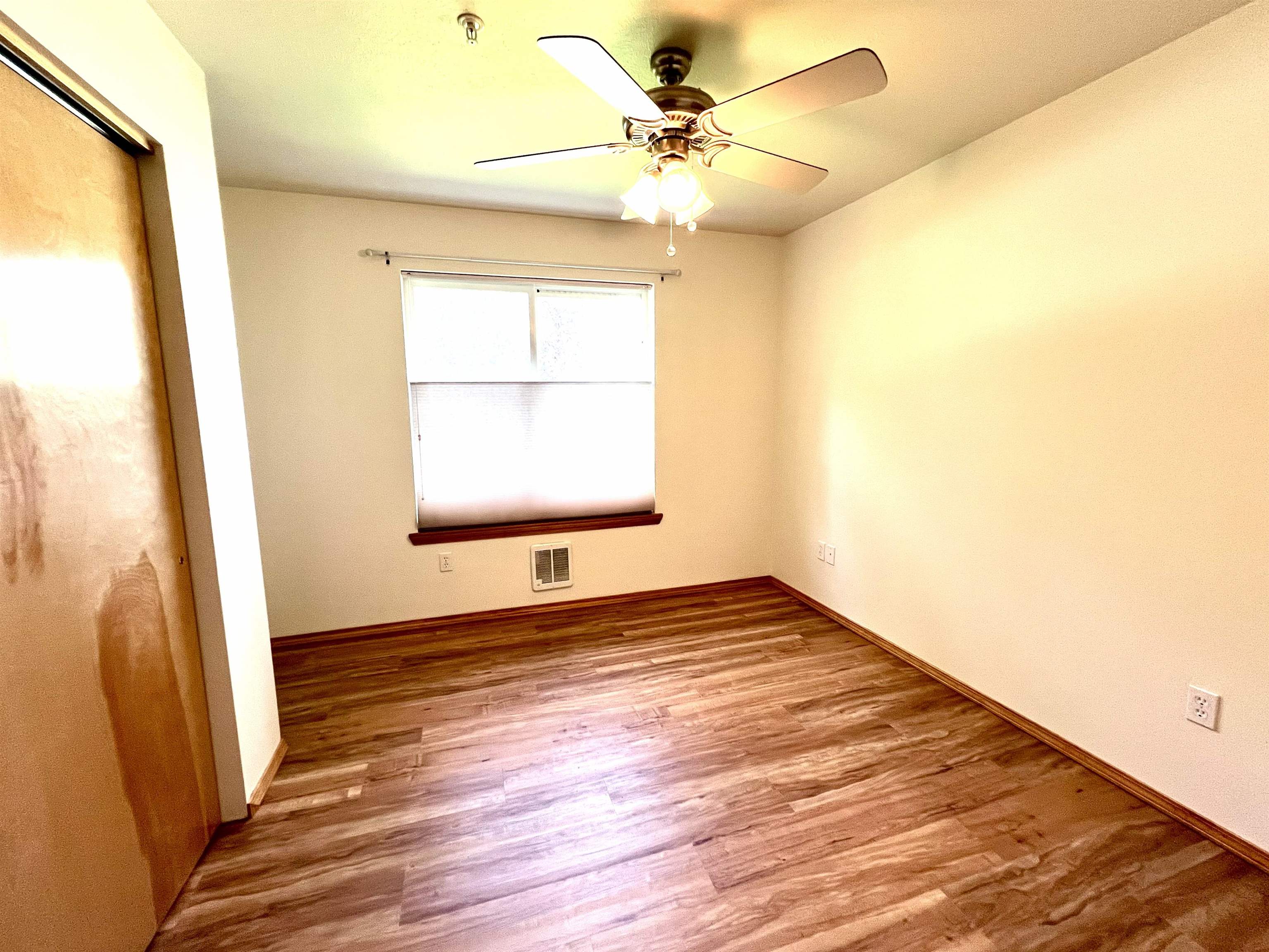 9926 E 16th Ave - Photo 10