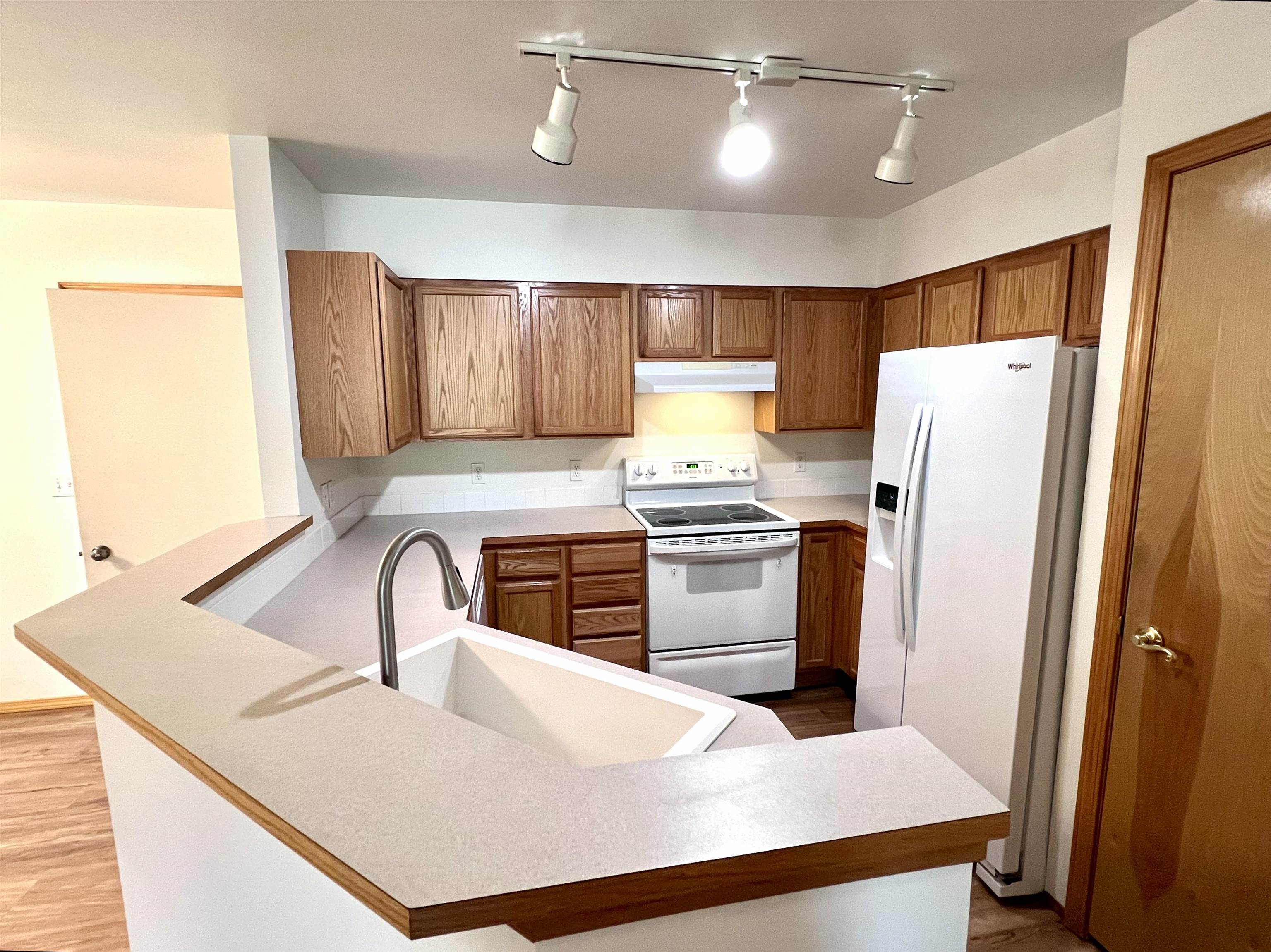 9926 E 16th Ave - Photo 6