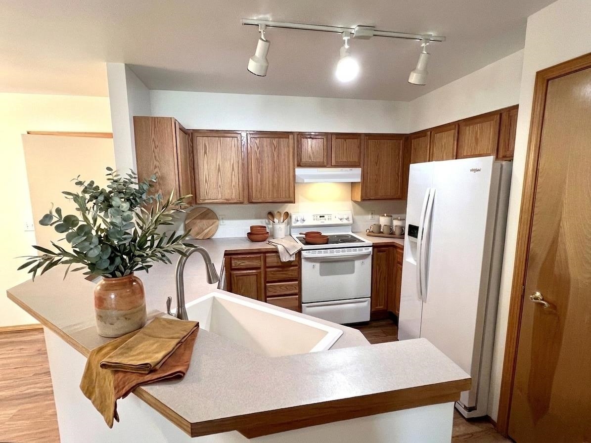 9926 E 16th Ave - Photo 7