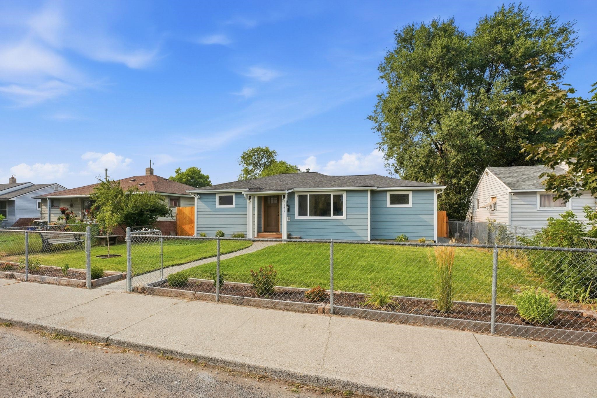 1317 E Decatur Ave - Photo 2