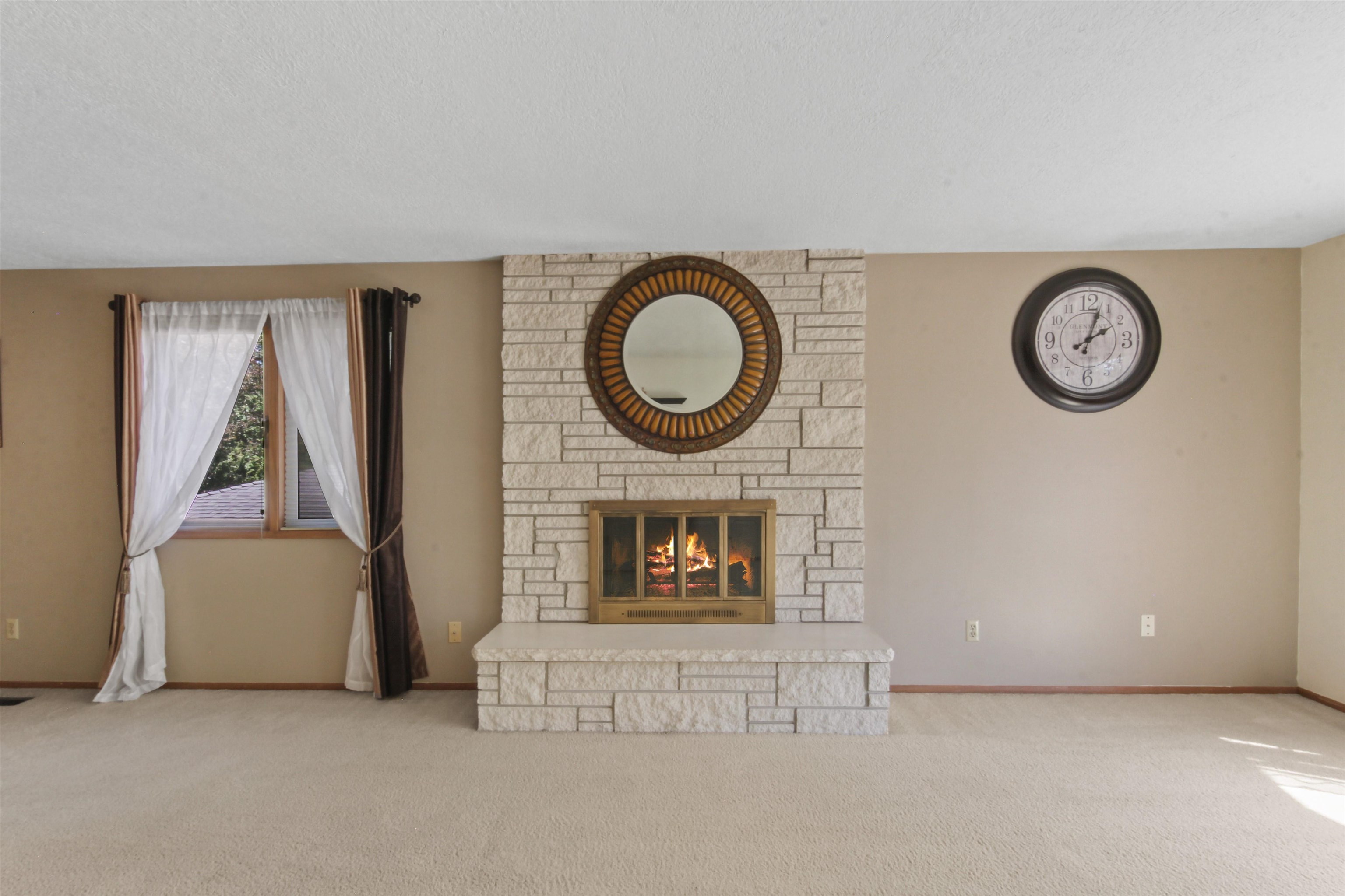 25 E Salmon Ave - Photo 5