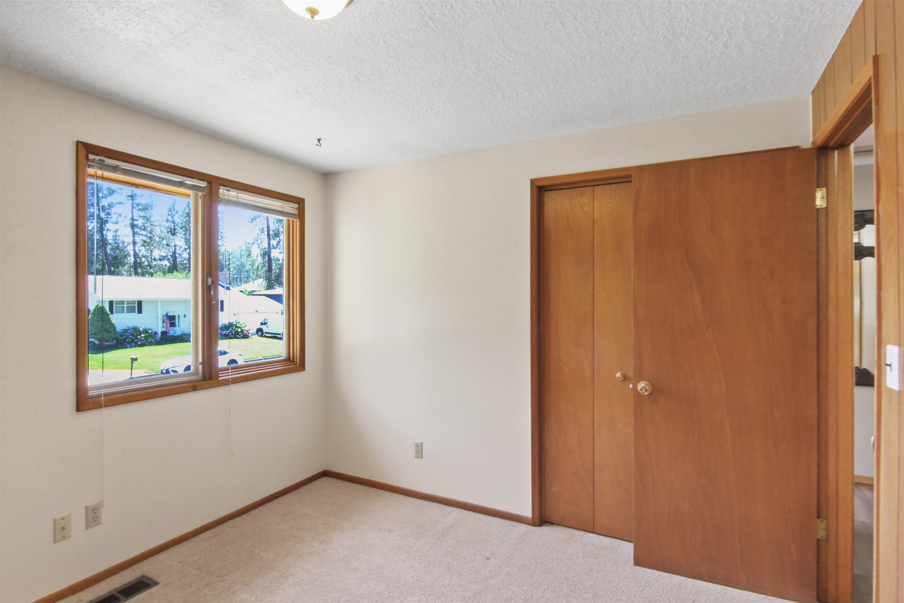 25 E Salmon Ave - Photo 10