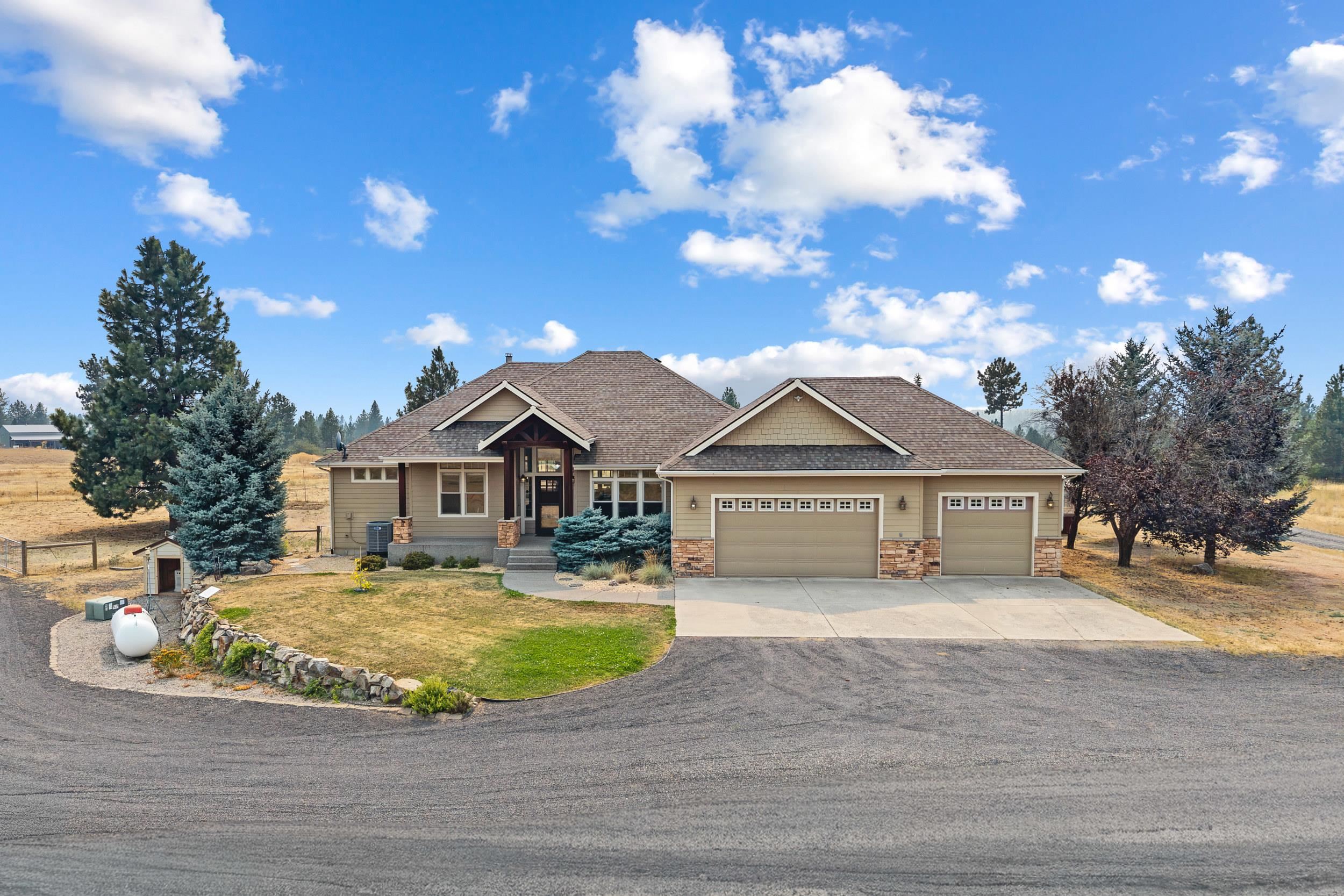 29020 N Hardesty Rd - Photo 2