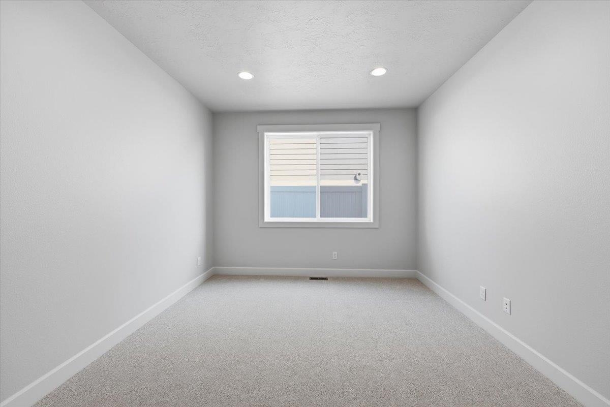 1320 S Manifold Rd - Photo 6