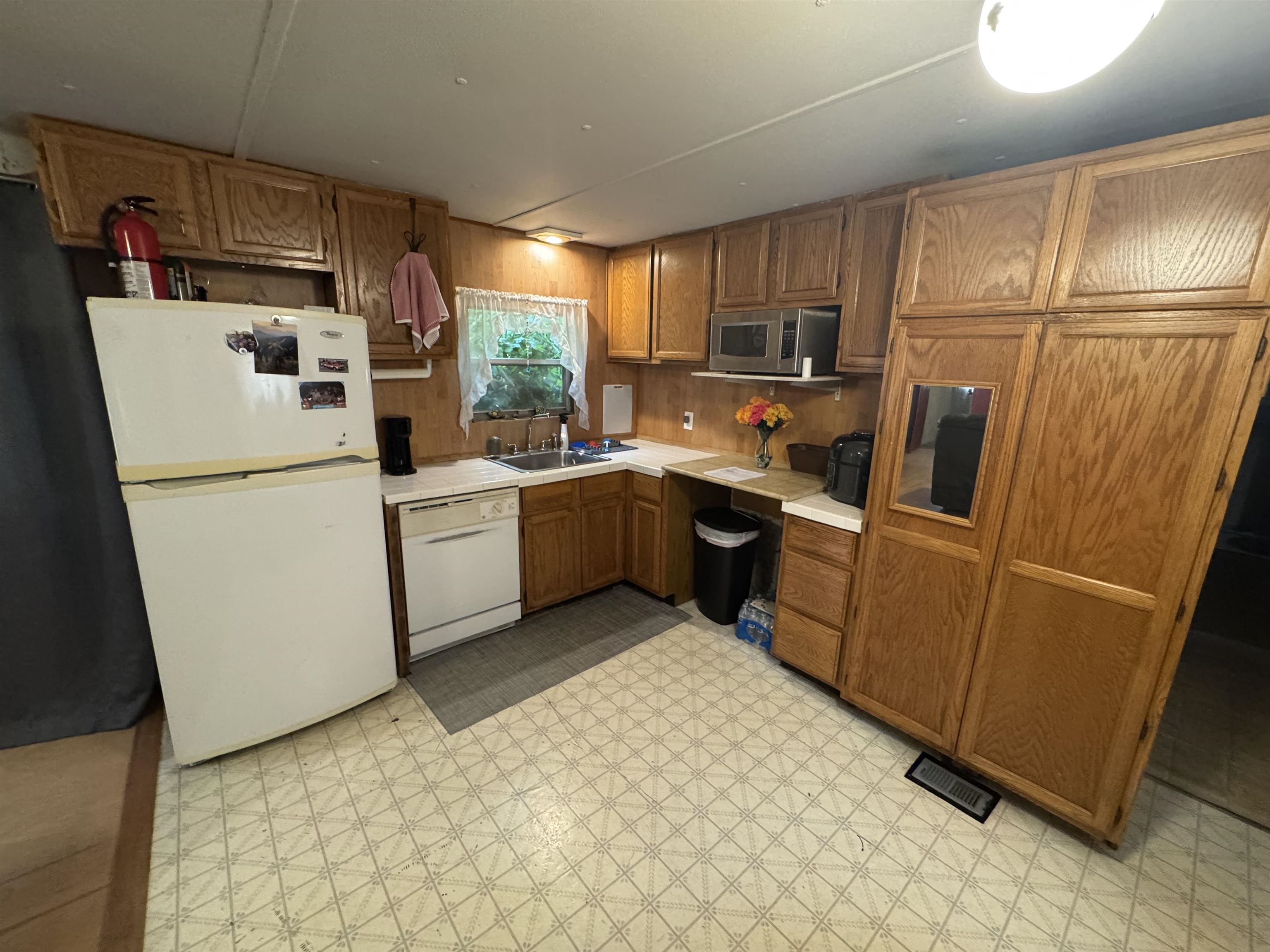 1319 Kings Lake Rd - Photo 7