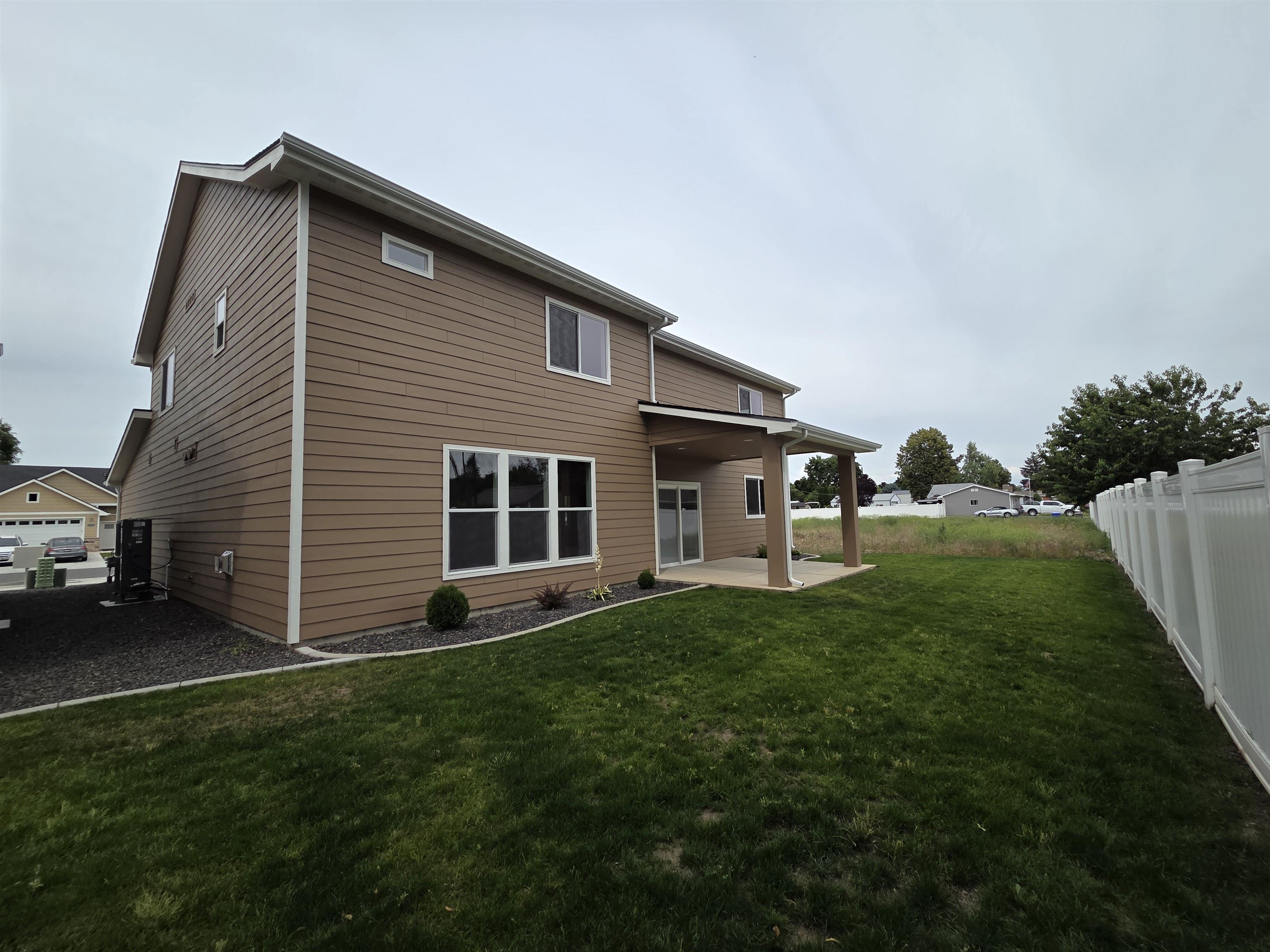 12708 E Desmet Ave - Photo 5