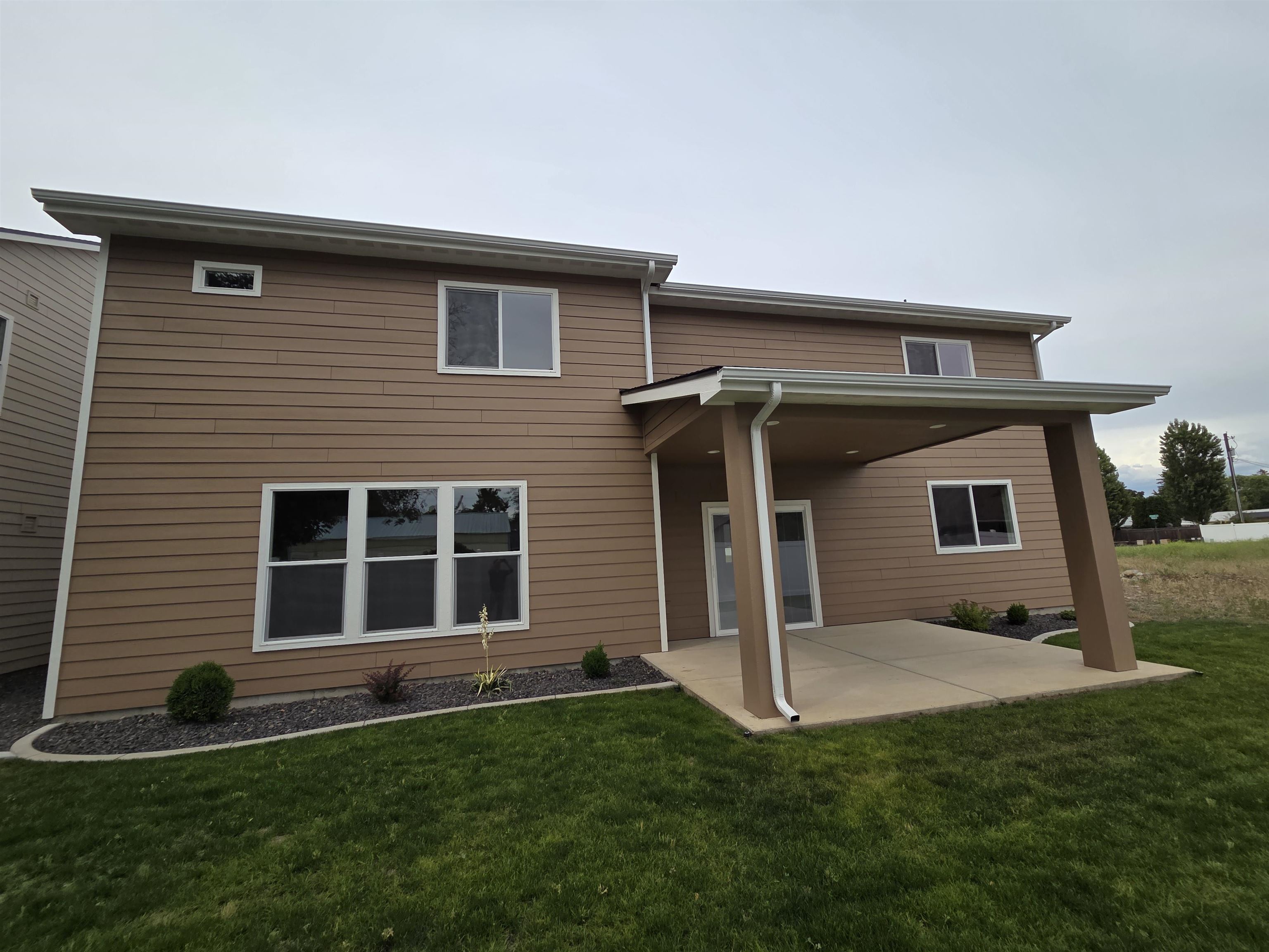 12708 E Desmet Ave - Photo 3