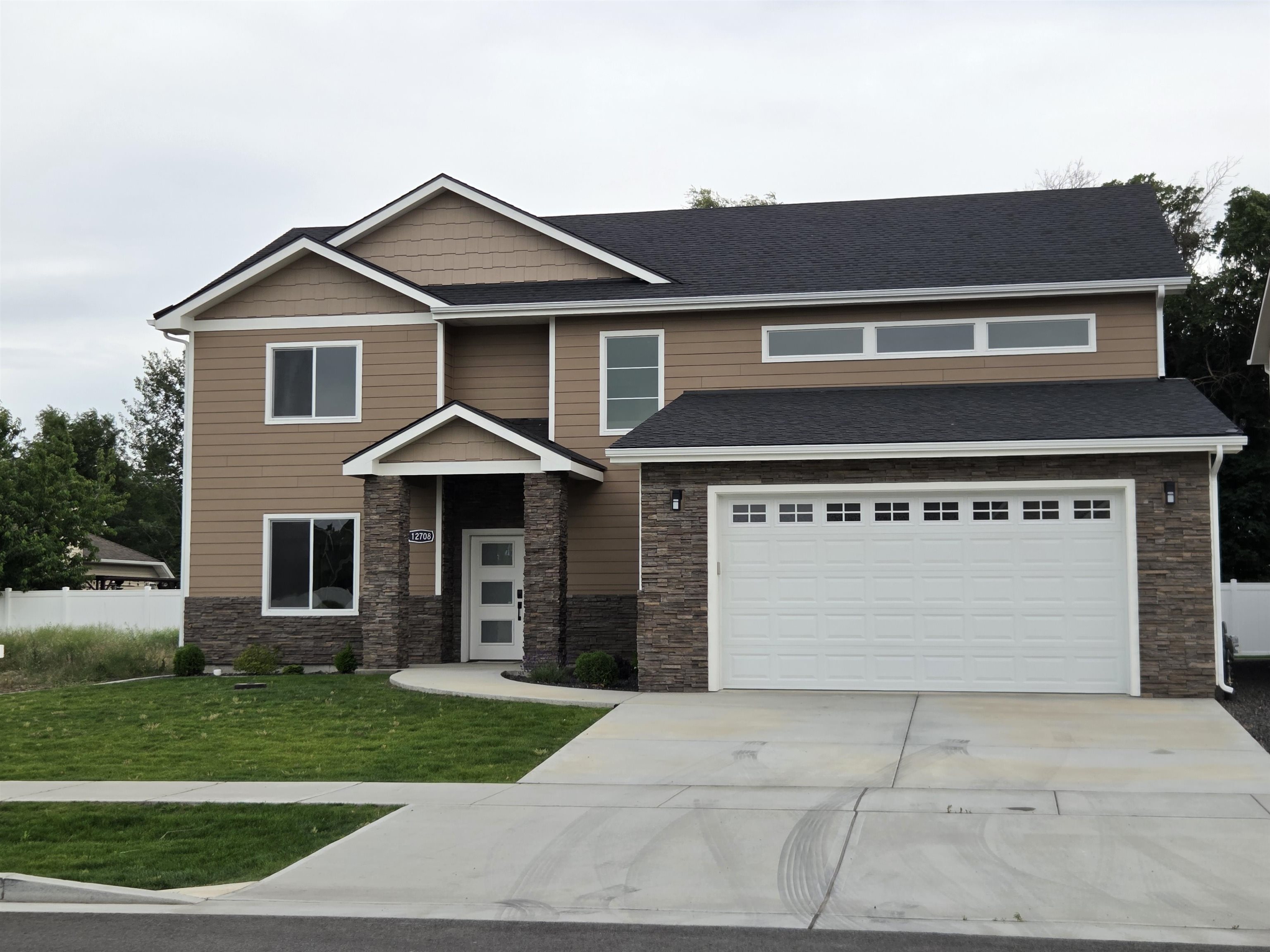 12708 E Desmet Ave - Photo 1