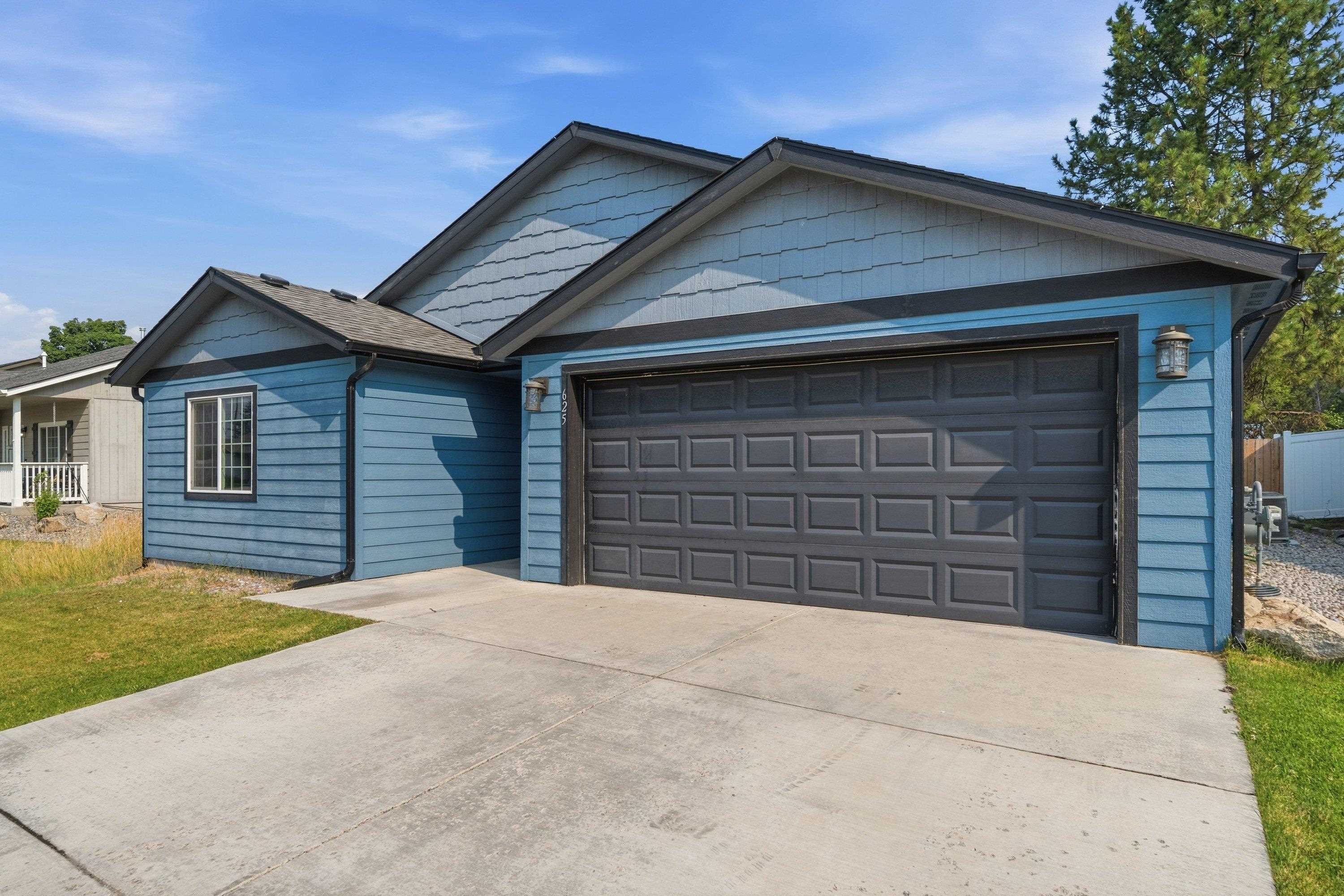 625 E Canterbury Ln - Photo 2