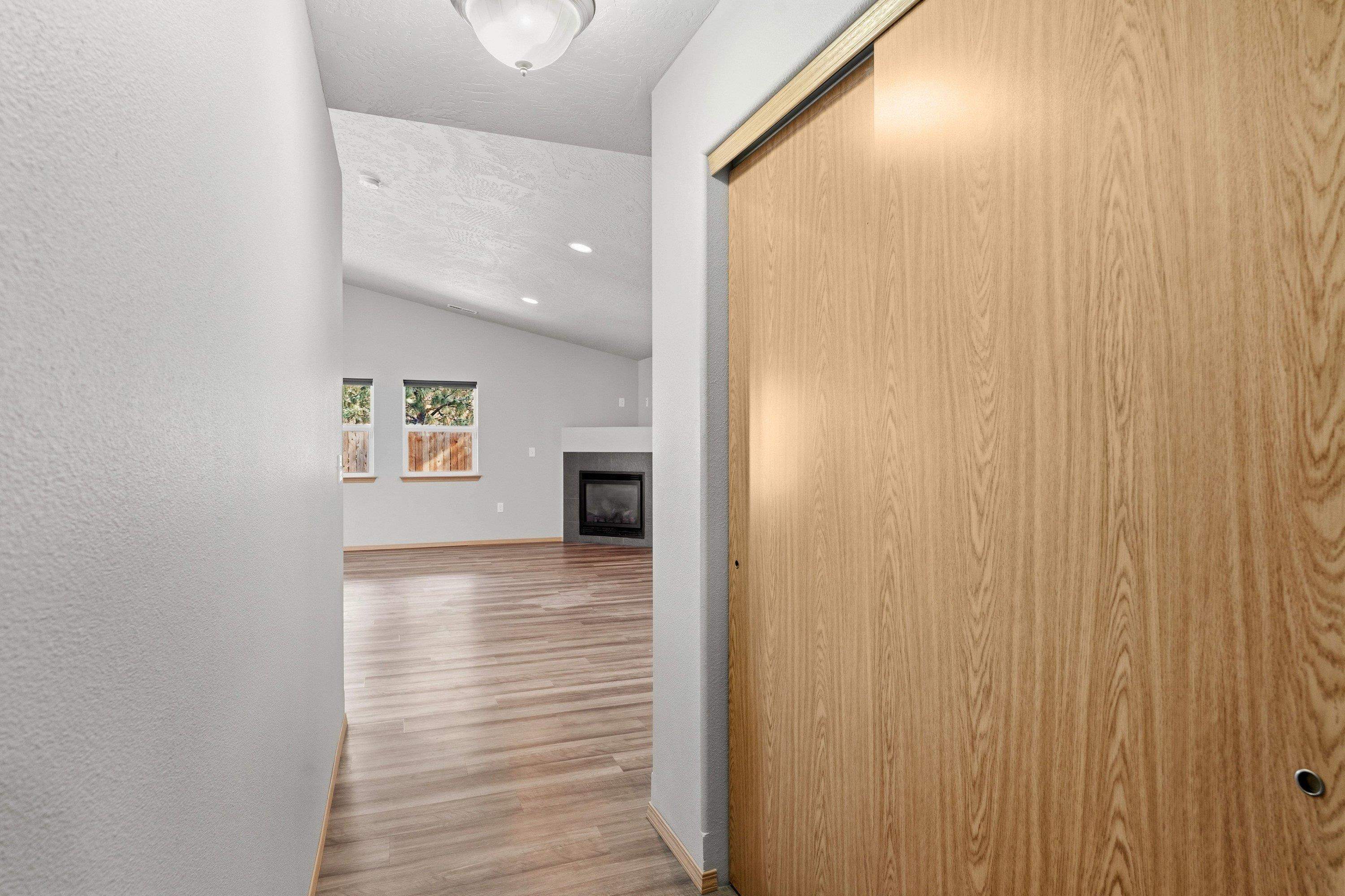 625 E Canterbury Ln - Photo 7