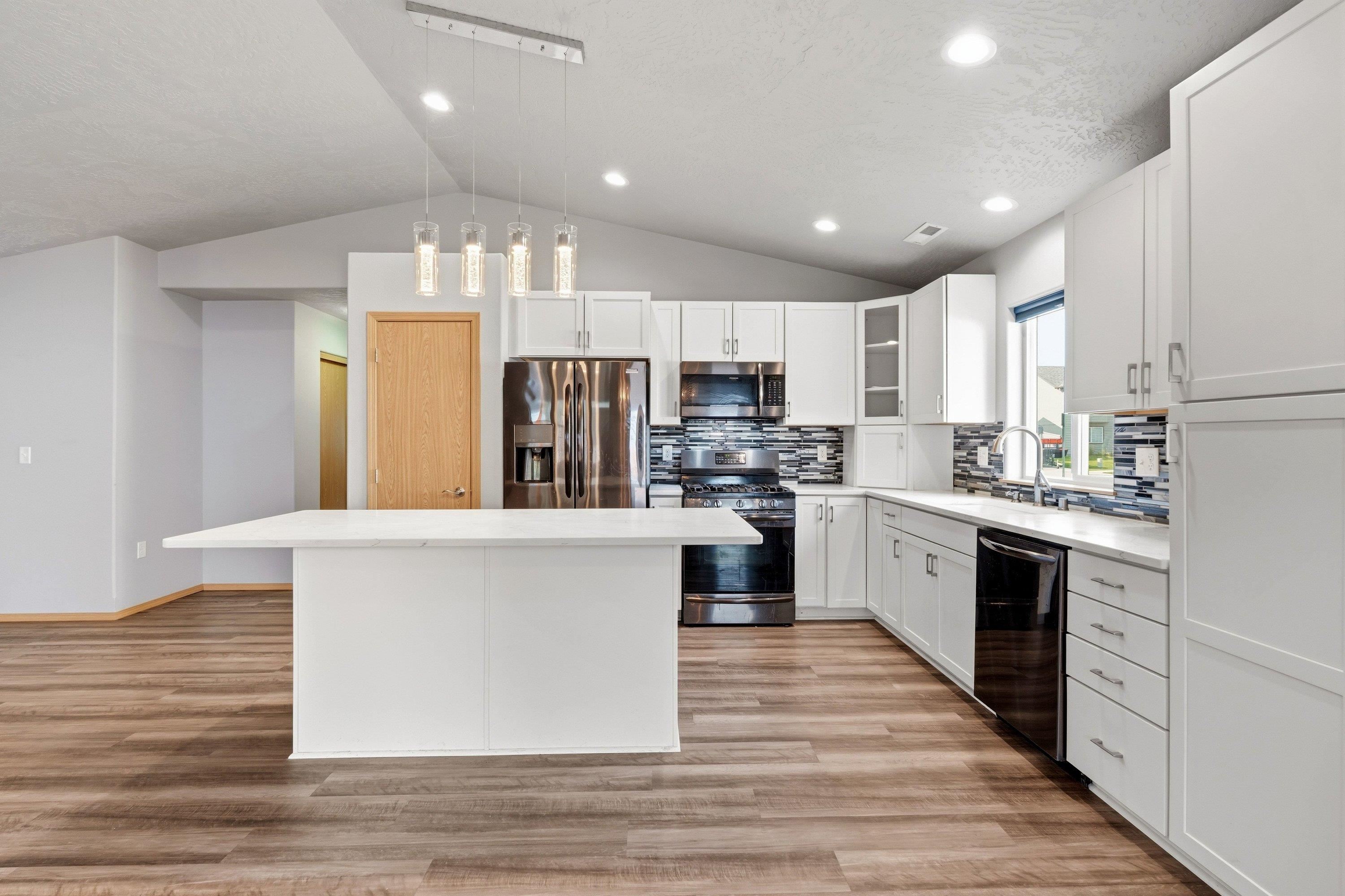 625 E Canterbury Ln - Photo 12