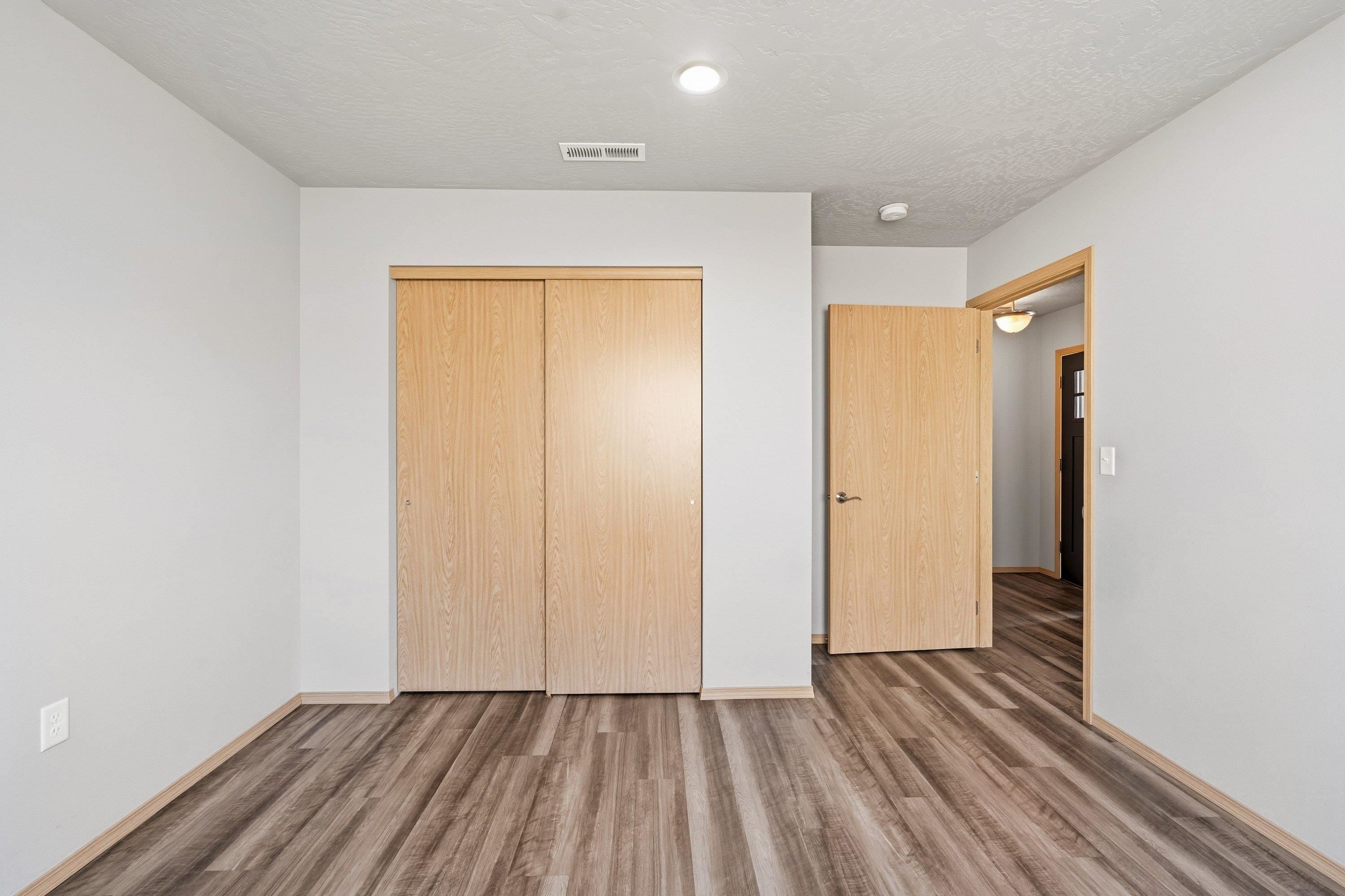 625 E Canterbury Ln - Photo 30