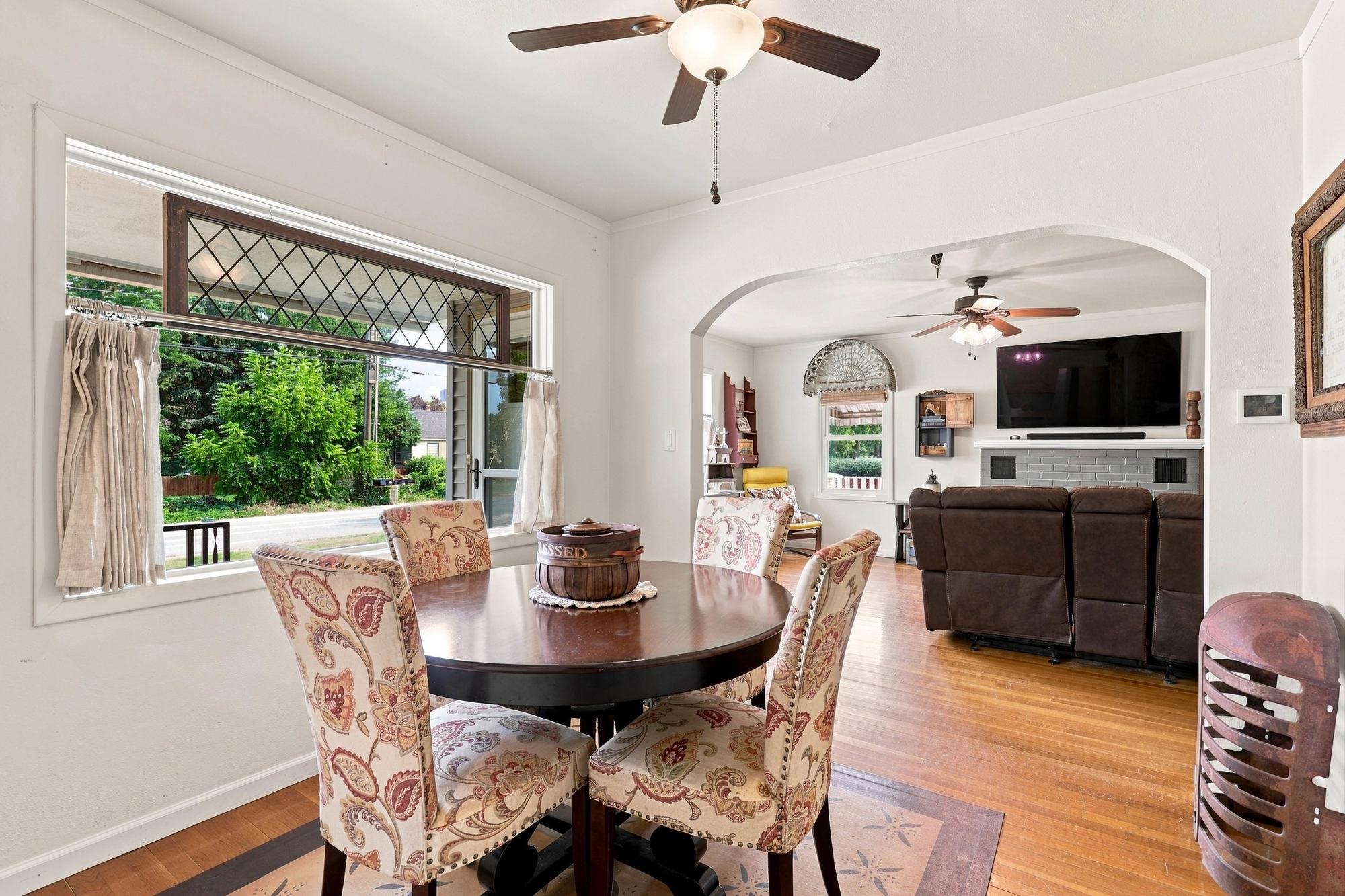 1111 N Locust Rd - Photo 9