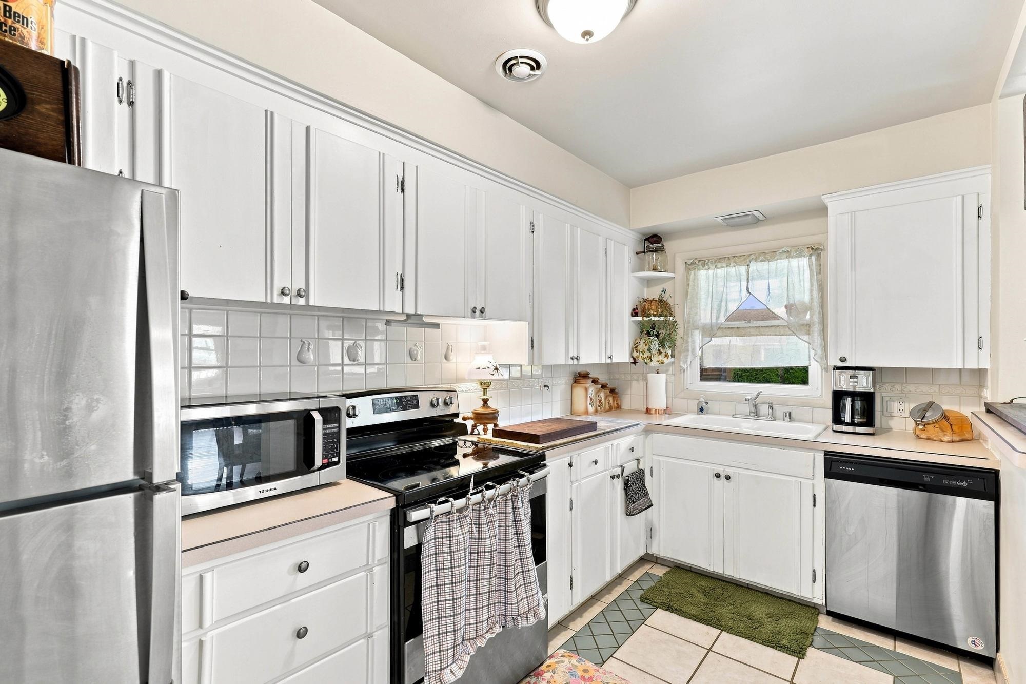 1111 N Locust Rd - Photo 10