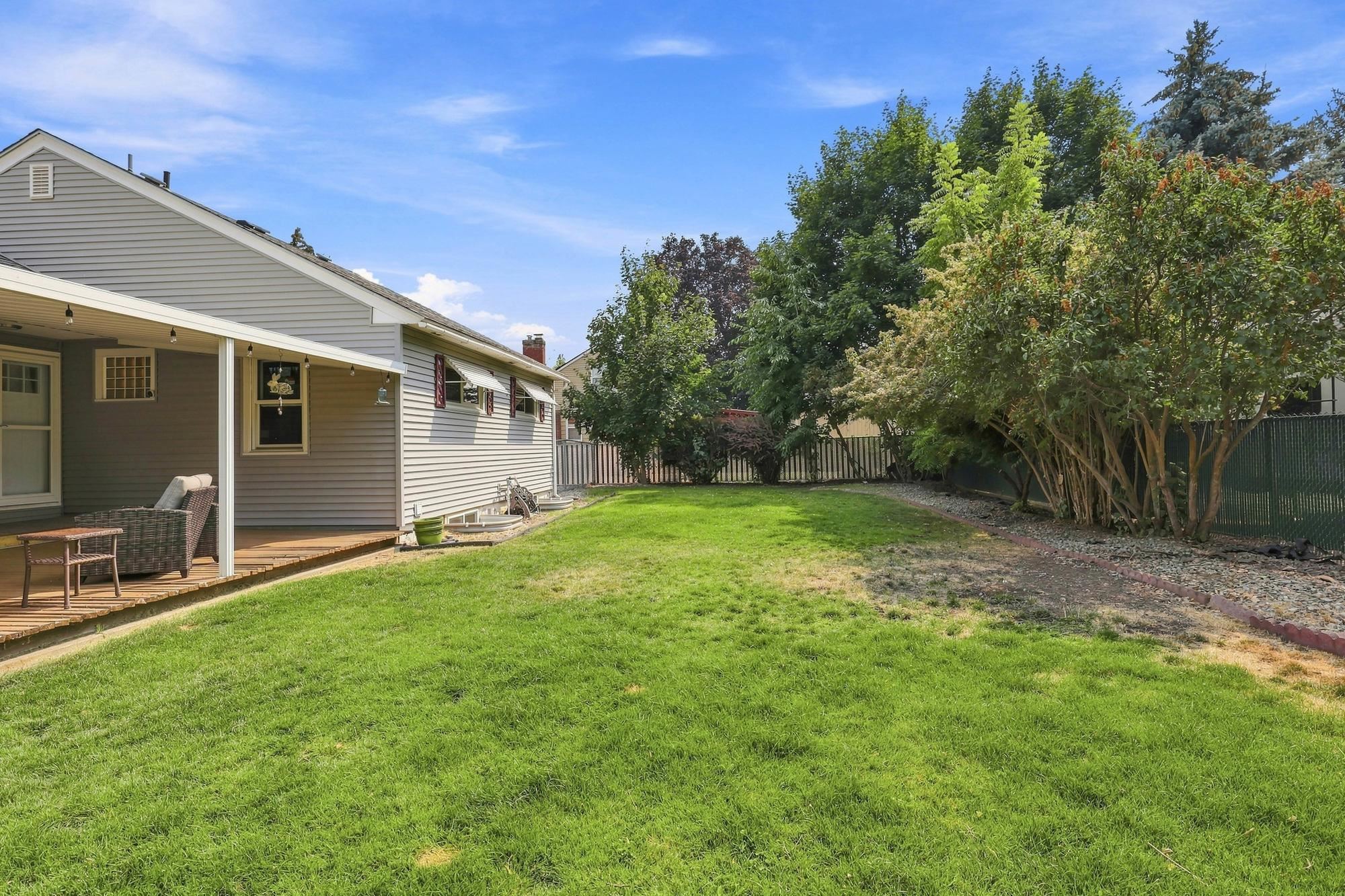 1111 N Locust Rd - Photo 26