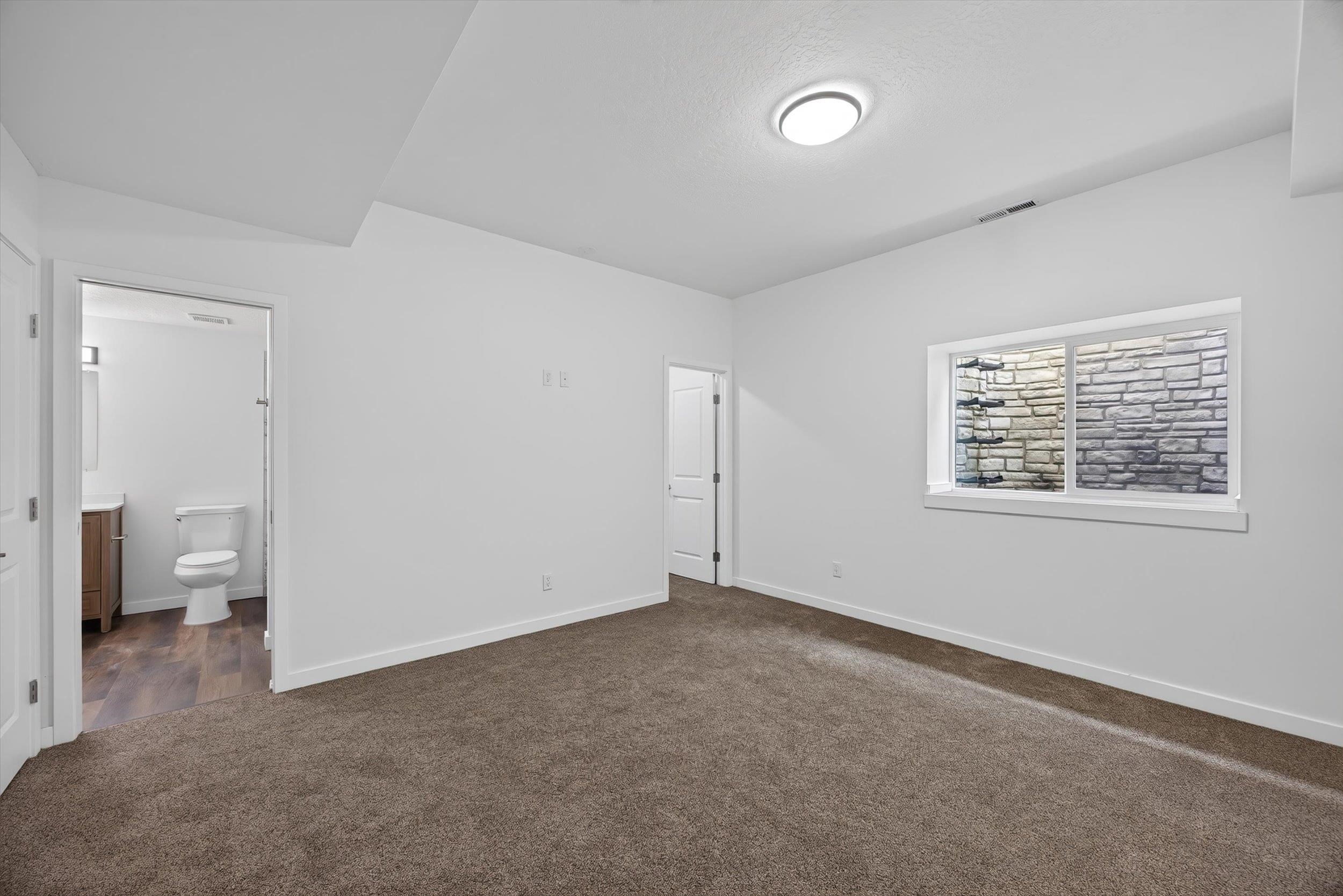 1960 N Carson Range St - Photo 27