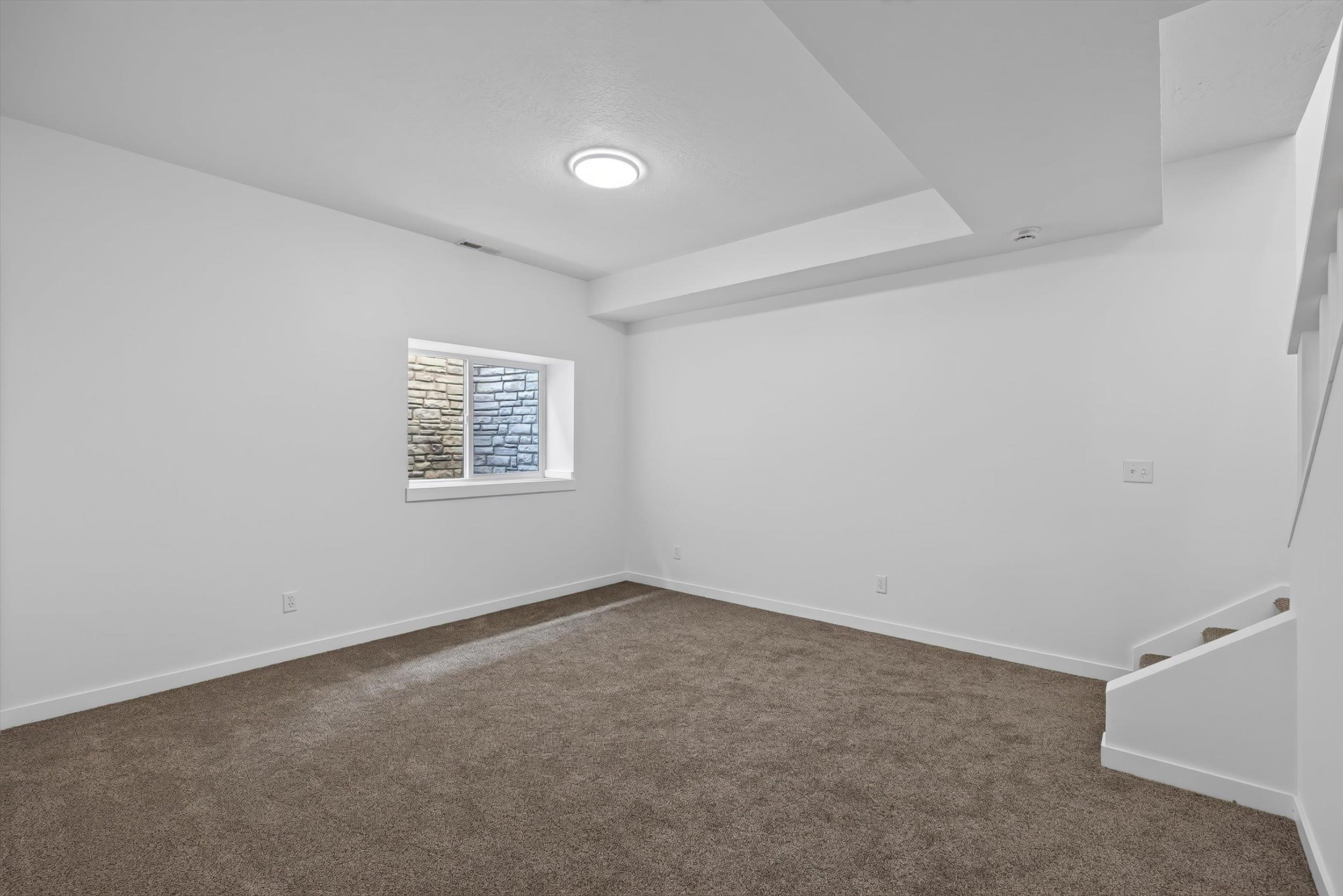 1960 N Carson Range St - Photo 31