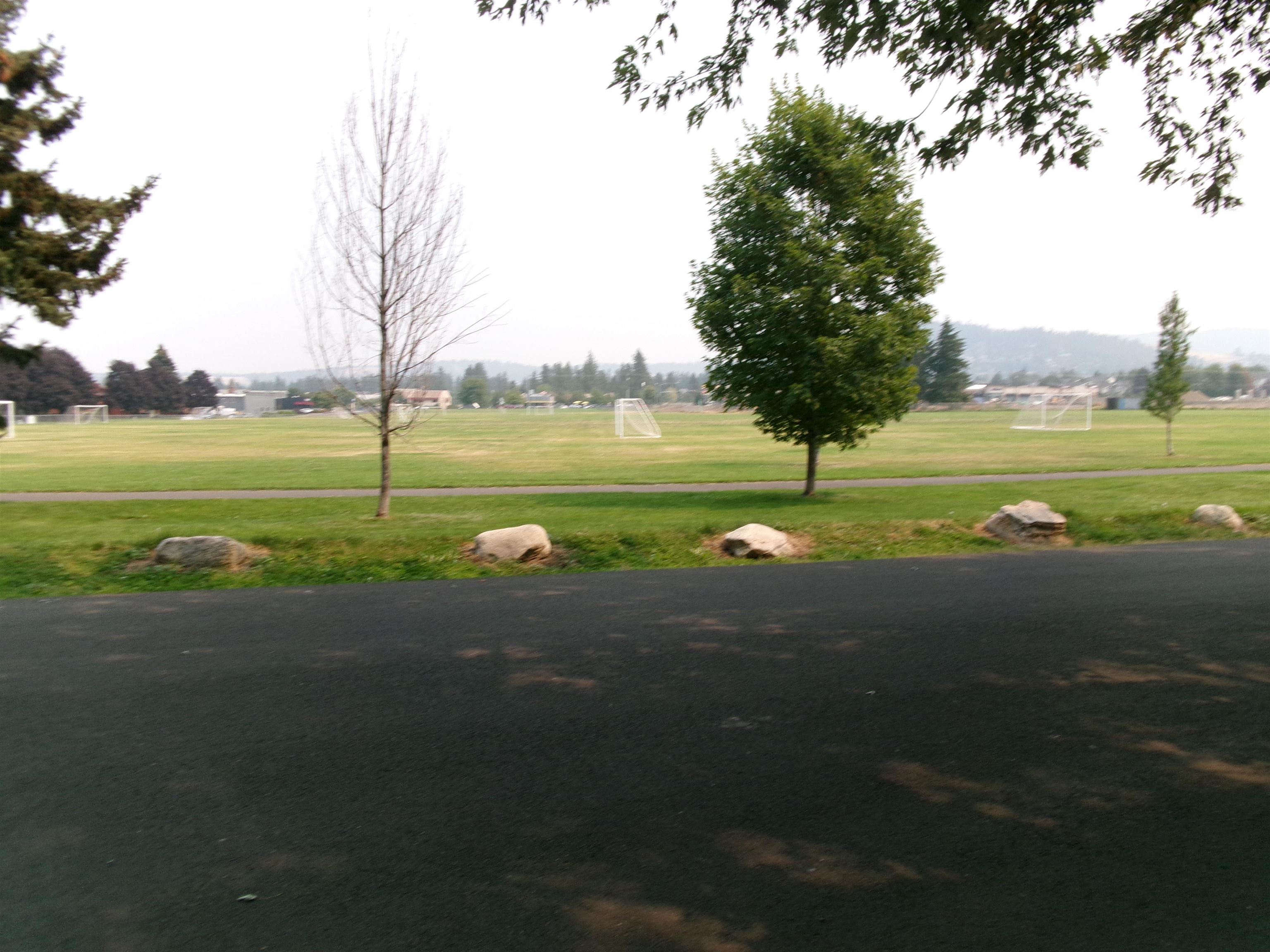 2436 E 48th Ave - Photo 3