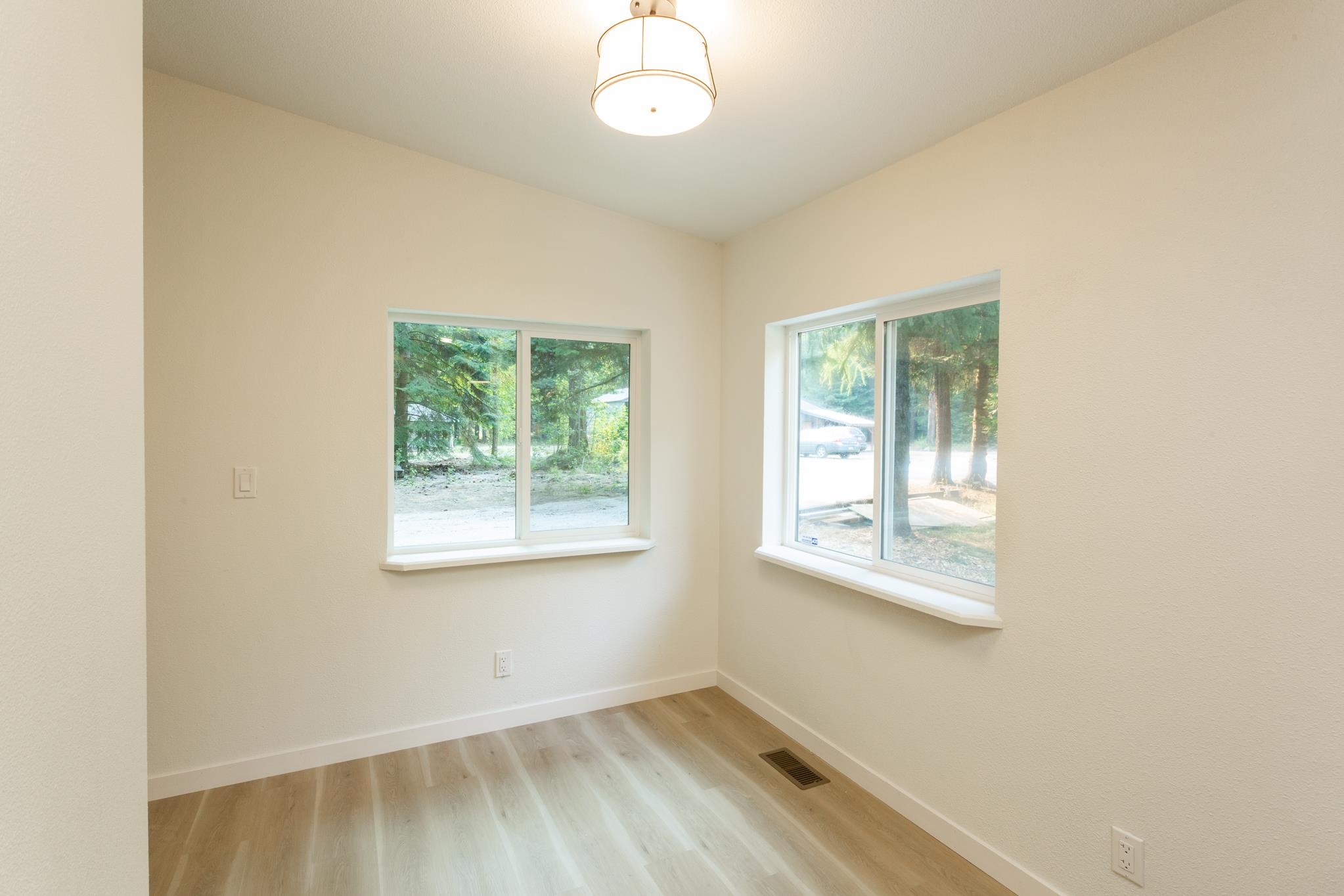 4631 C/D N Swenson Rd - Photo 11