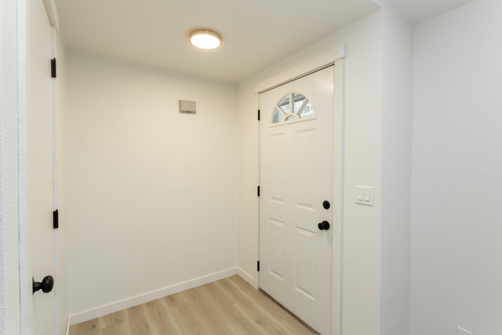 4631 C/D N Swenson Rd - Photo 20
