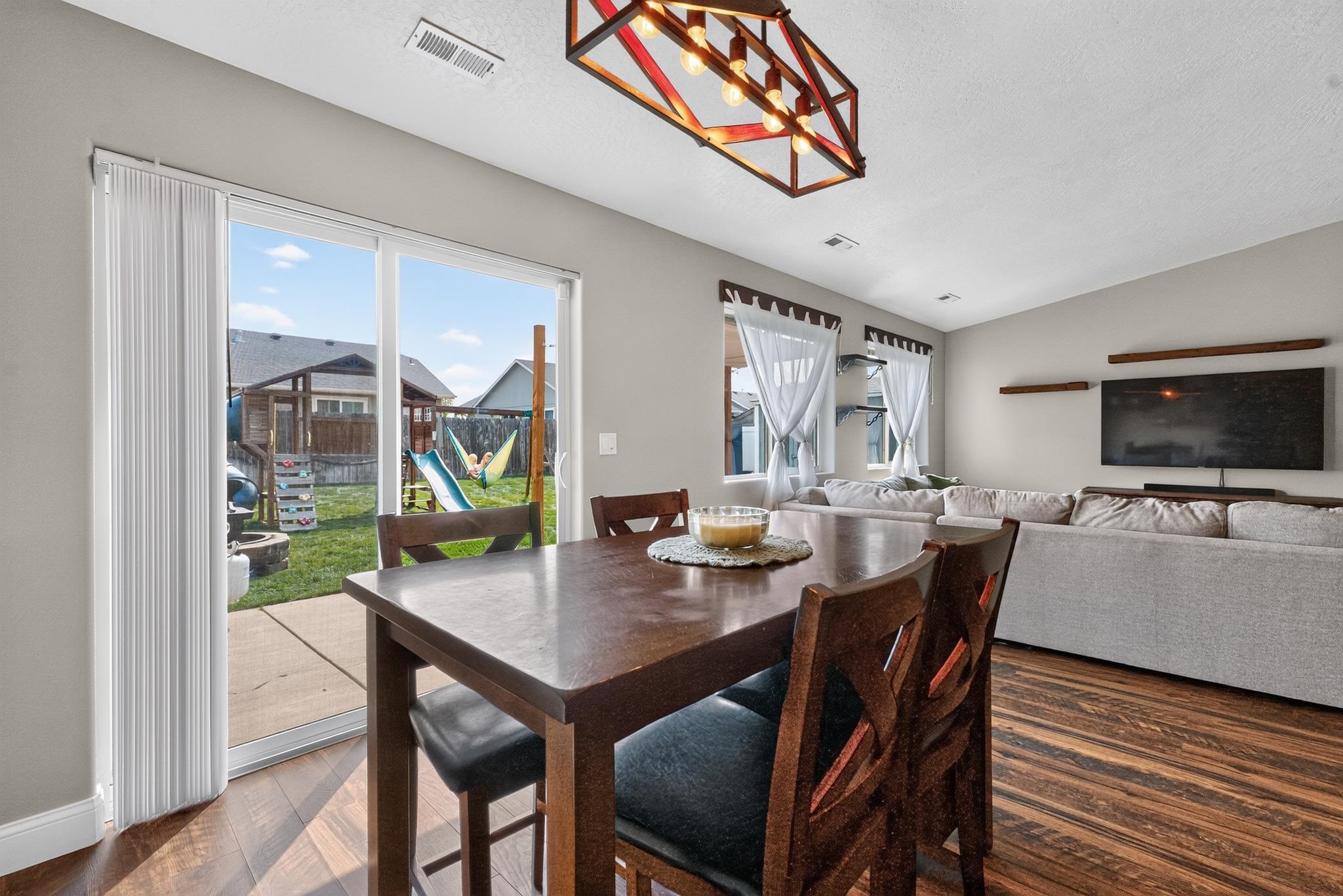 235 S Lawson St - Photo 16
