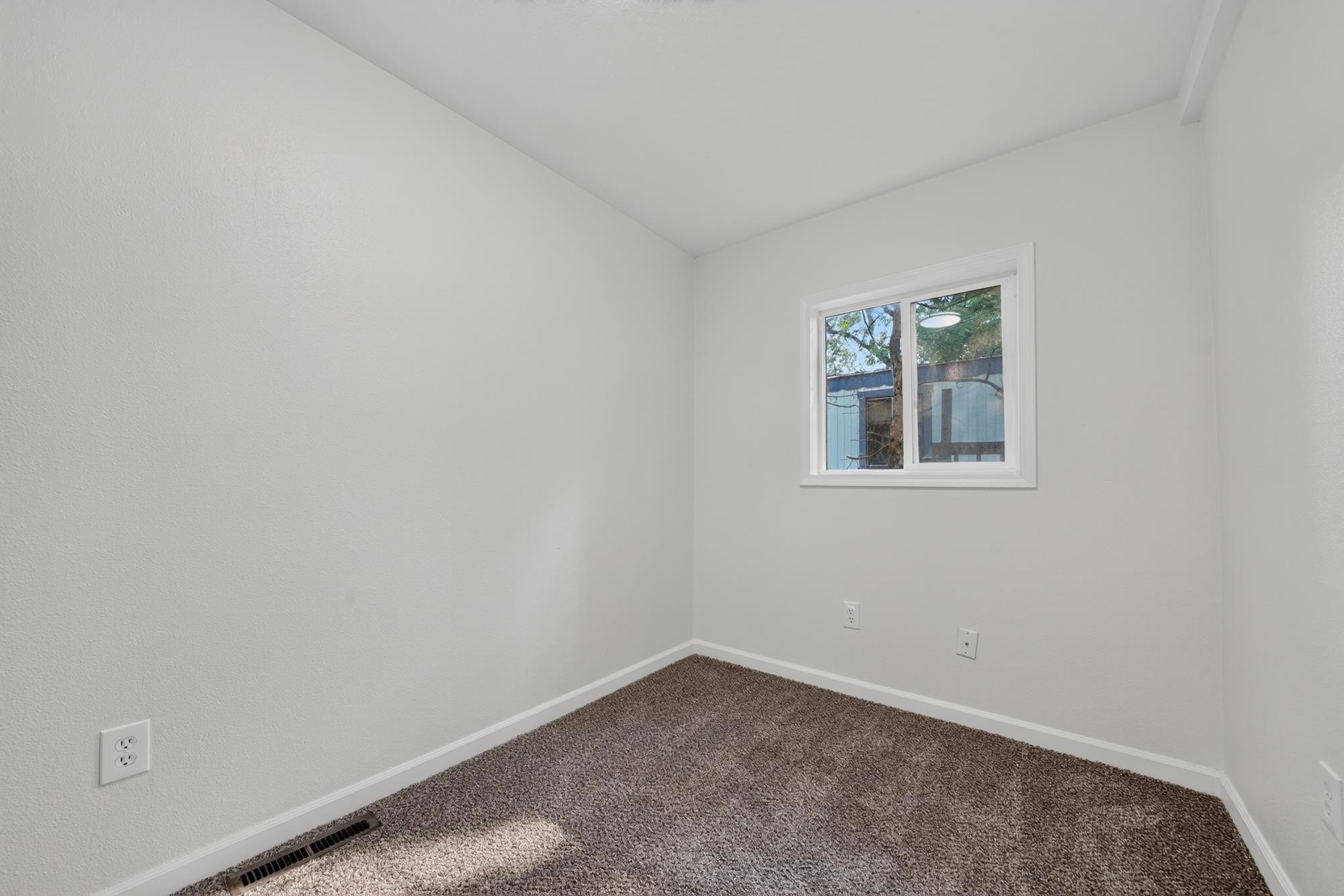 7119 E 6th Ave - Photo 19