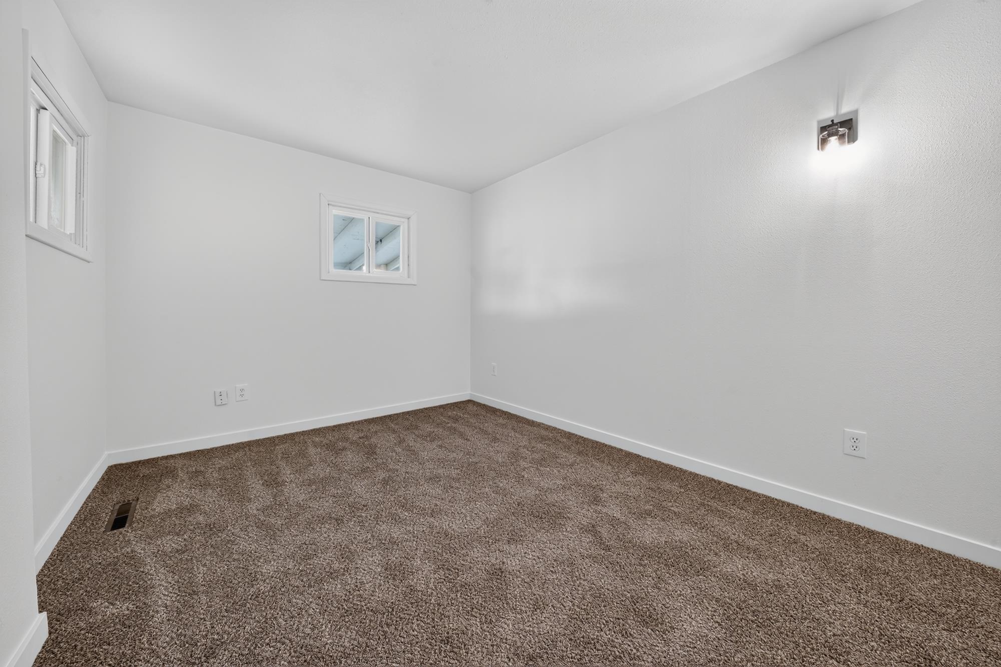 7119 E 6th Ave - Photo 21