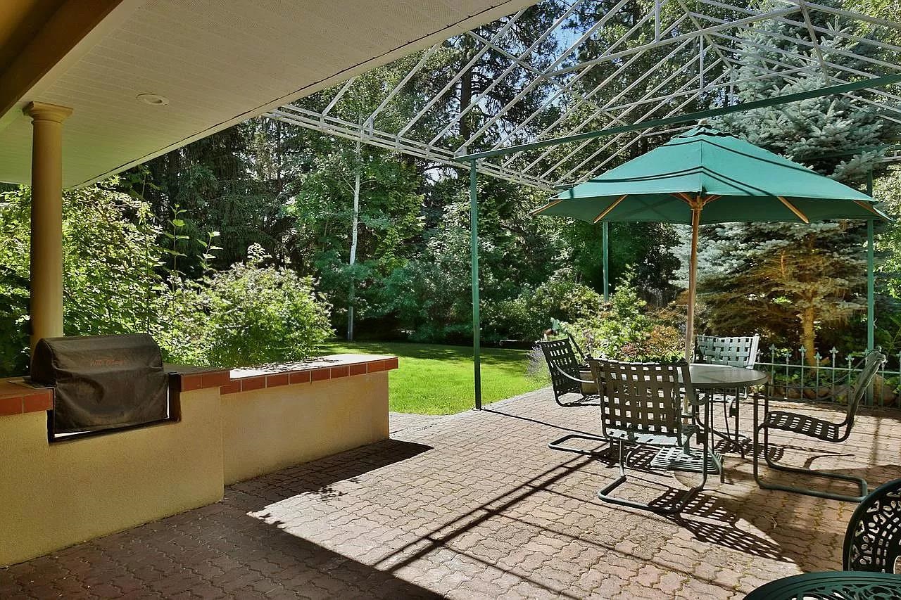 2024 E Southeast Blvd - Photo 15