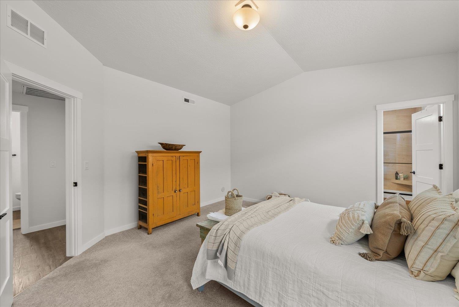 2672 N Allenby Ln - Photo 16