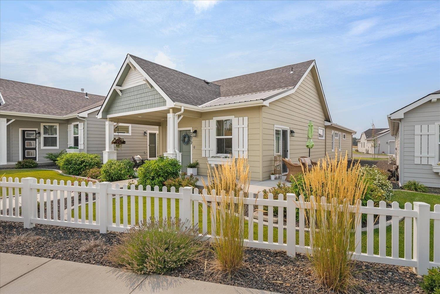 2672 N Allenby Ln - Photo 29