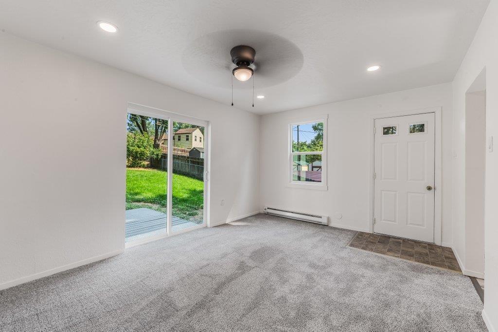 3320 W Woodland Blvd - Photo 6