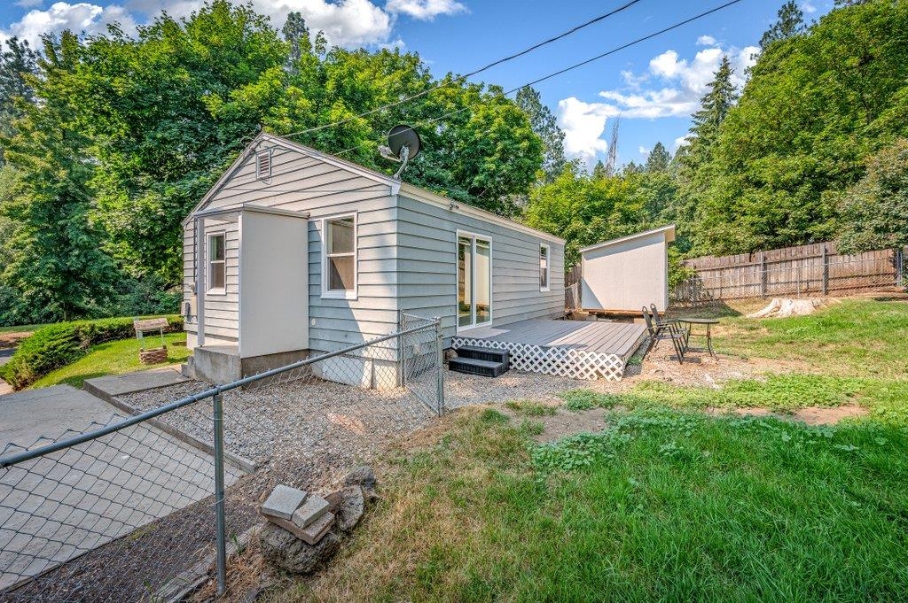 3320 W Woodland Blvd - Photo 17