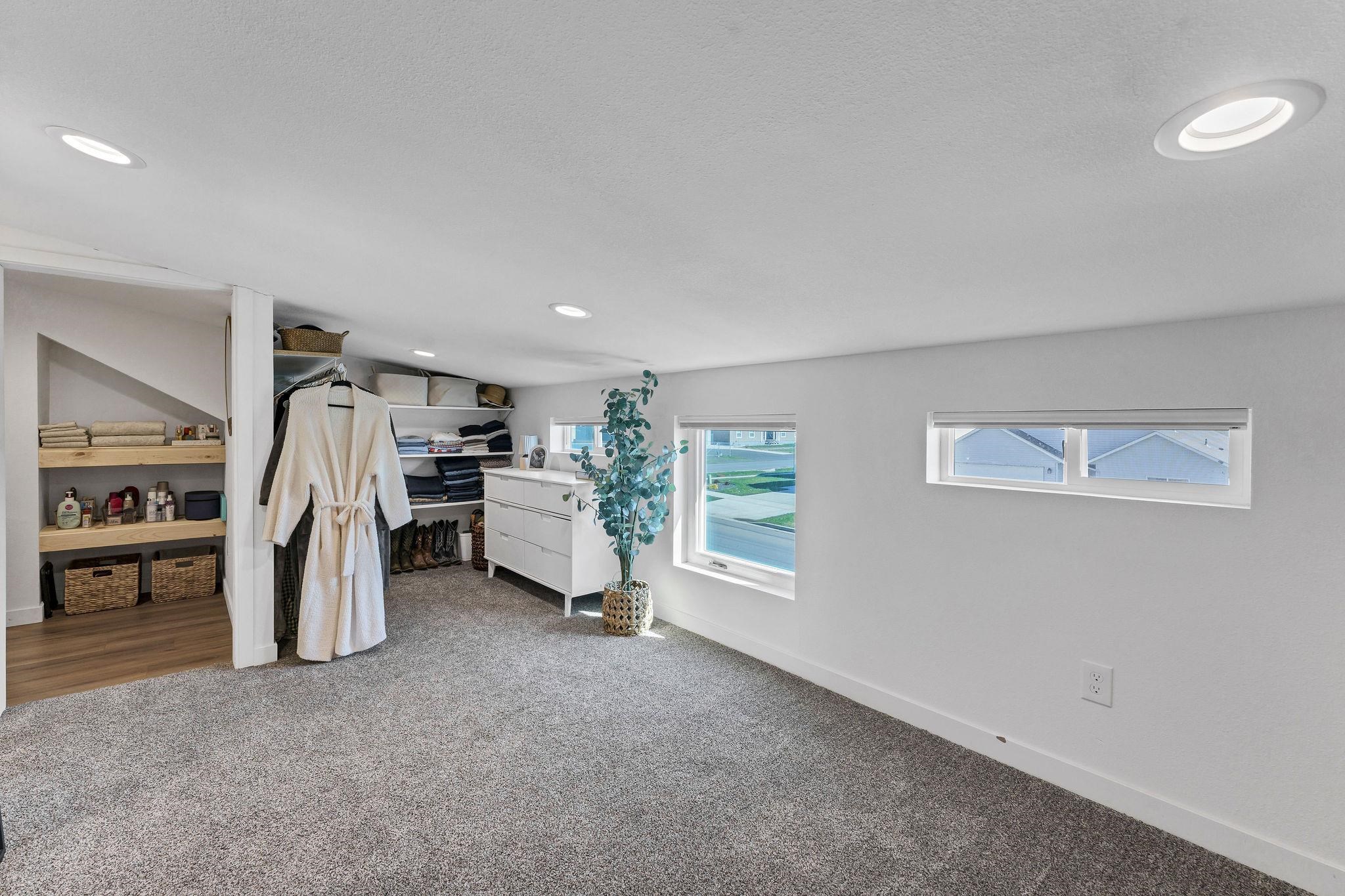 4323 E Cleveland Ave - Photo 31