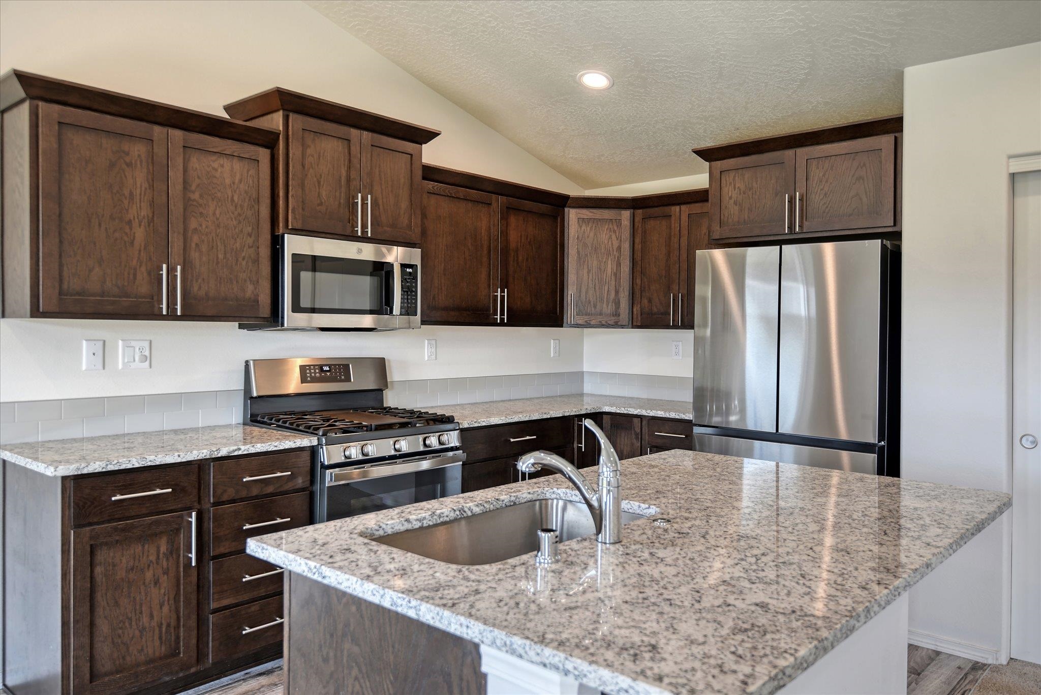 8115 W 57th Ave - Photo 3