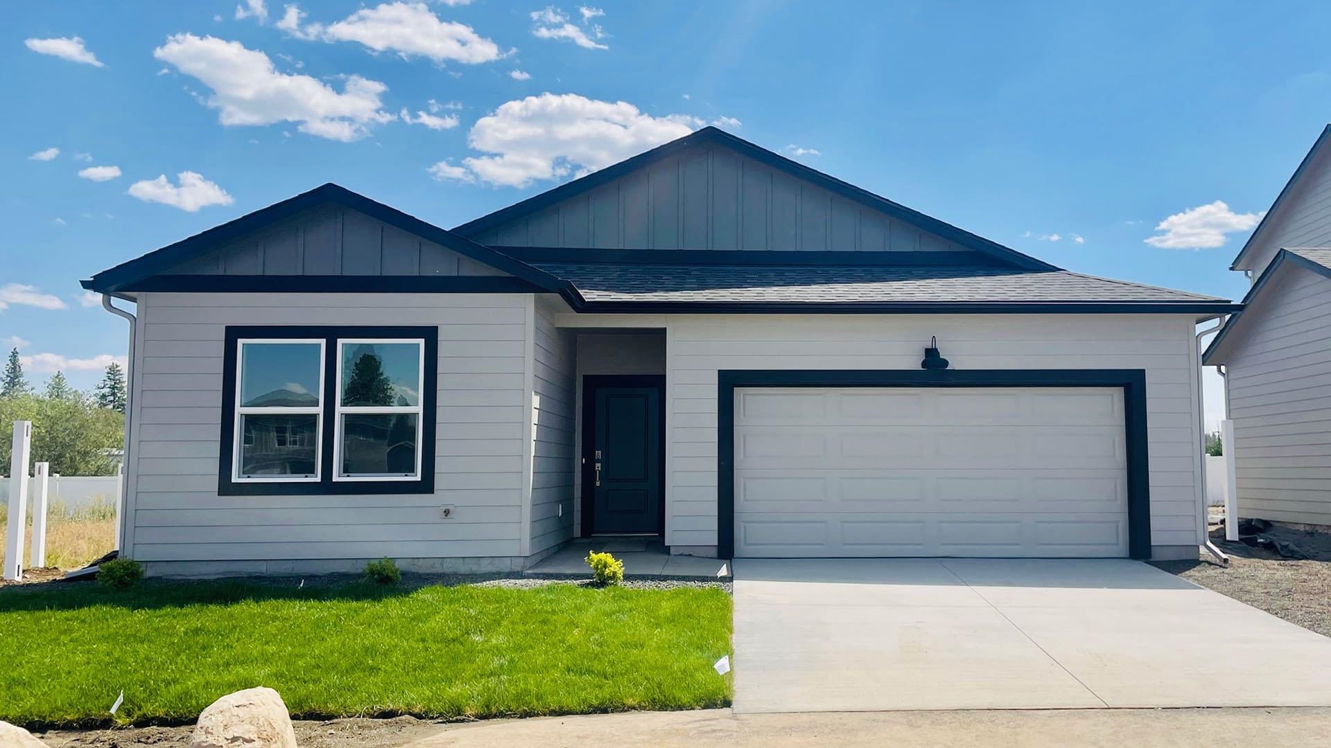 13529 W Sprague Ave - Photo 1