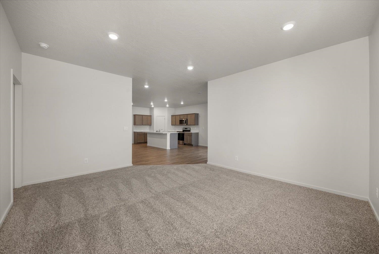 13529 W Sprague Ave - Photo 11
