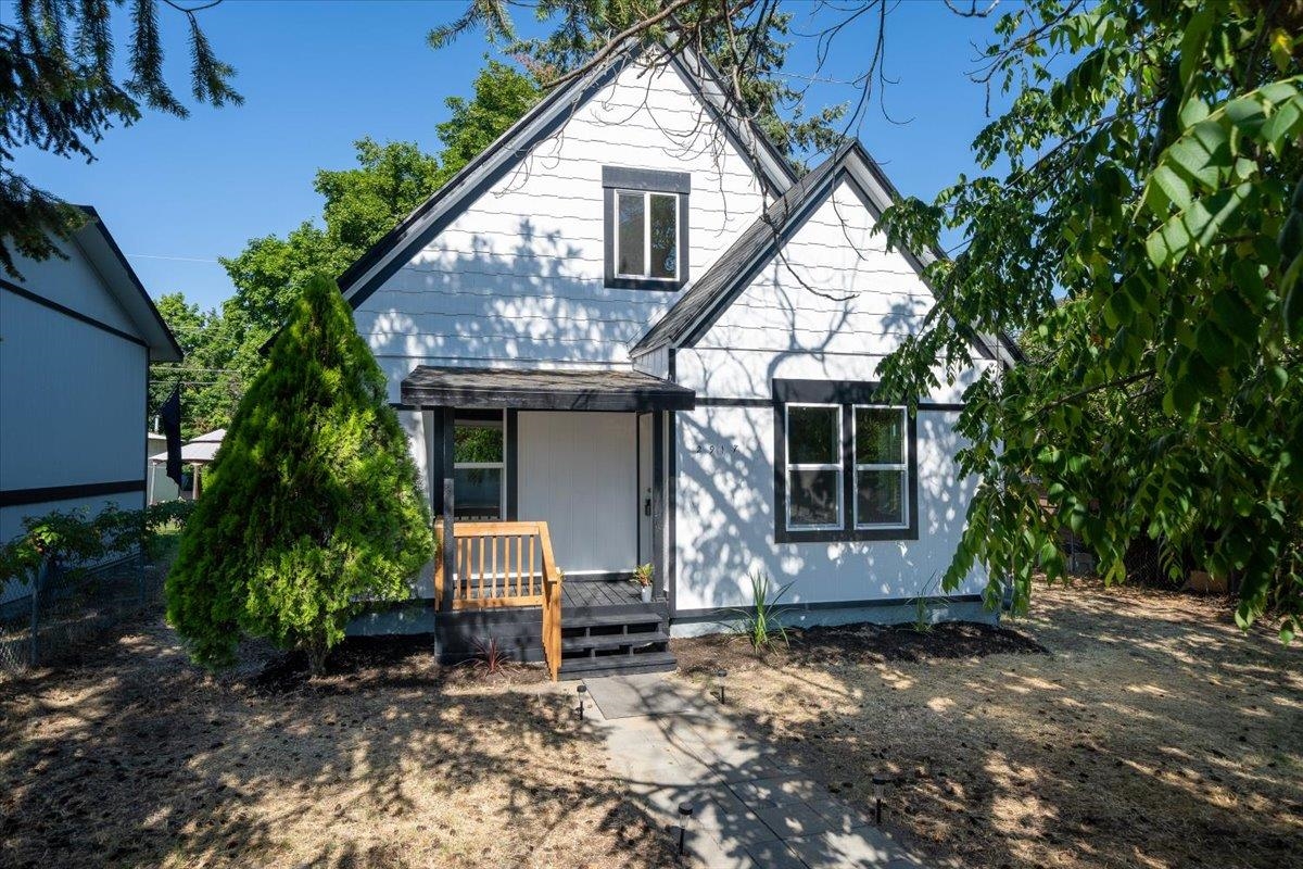 2917 N Nelson St - Photo 6