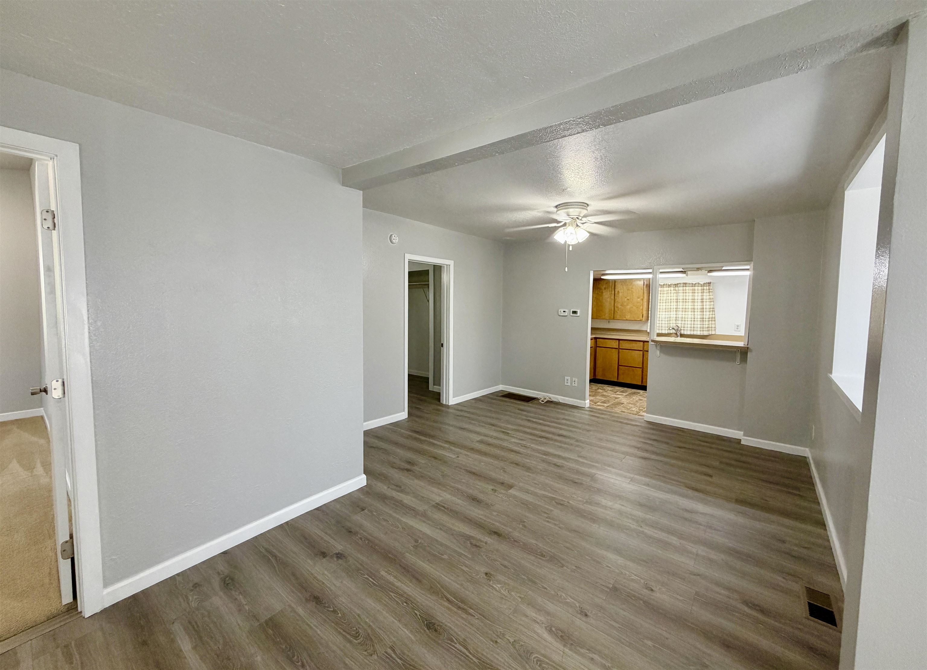 5318 N Maple St - Photo 25