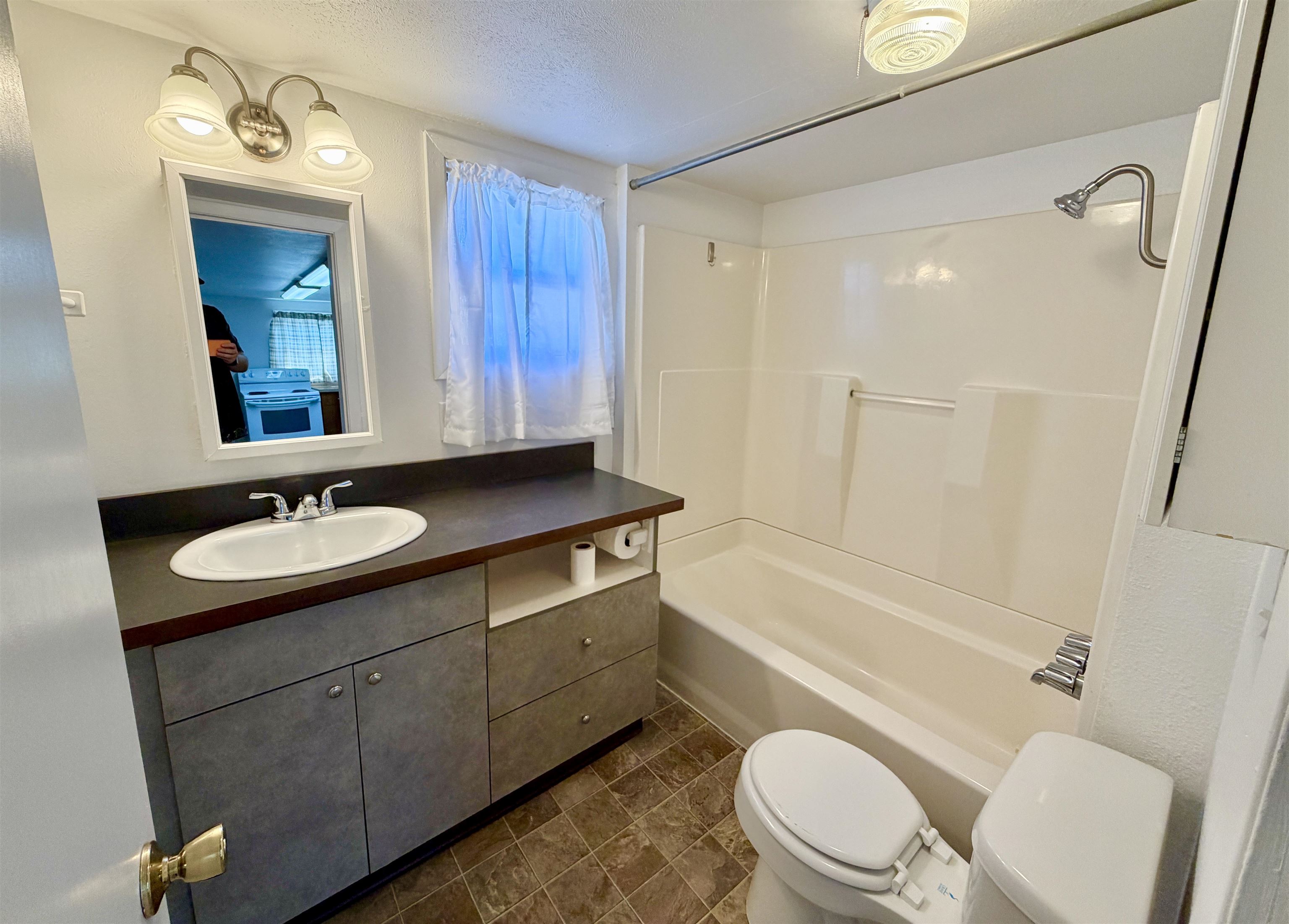 5318 N Maple St - Photo 37