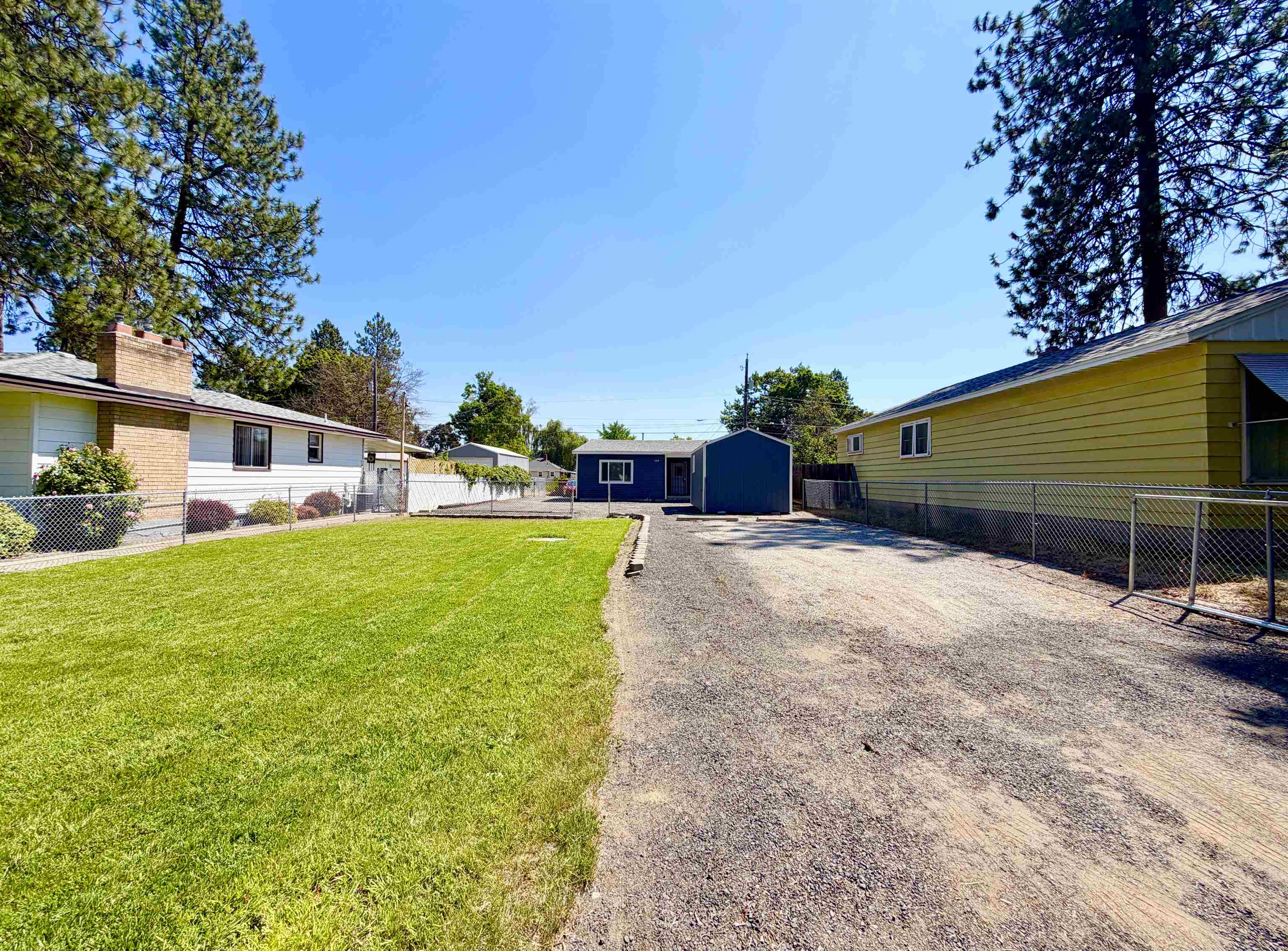 5318 N Maple St - Photo 19