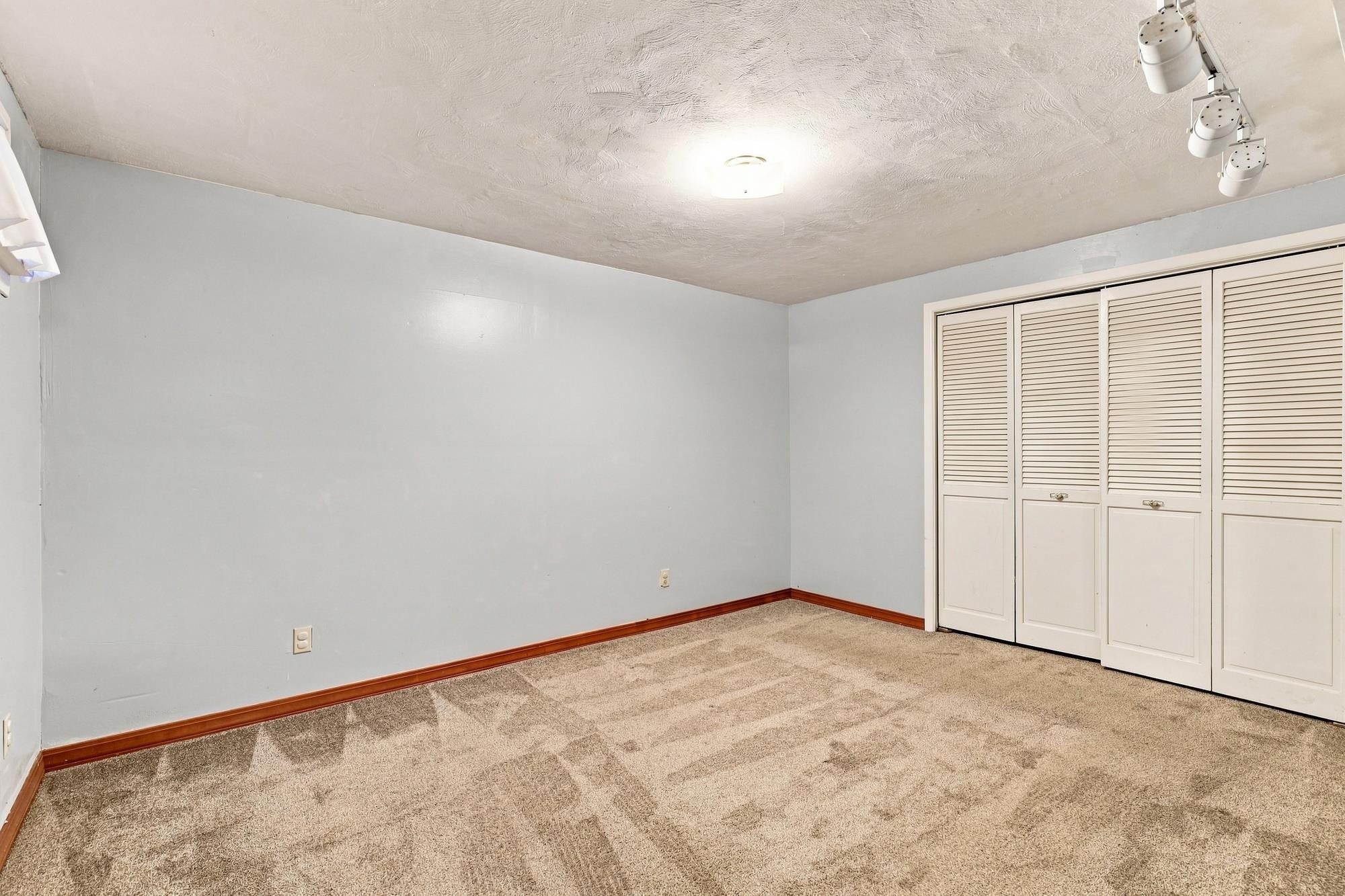 2917 W Princeton Ave - Photo 31