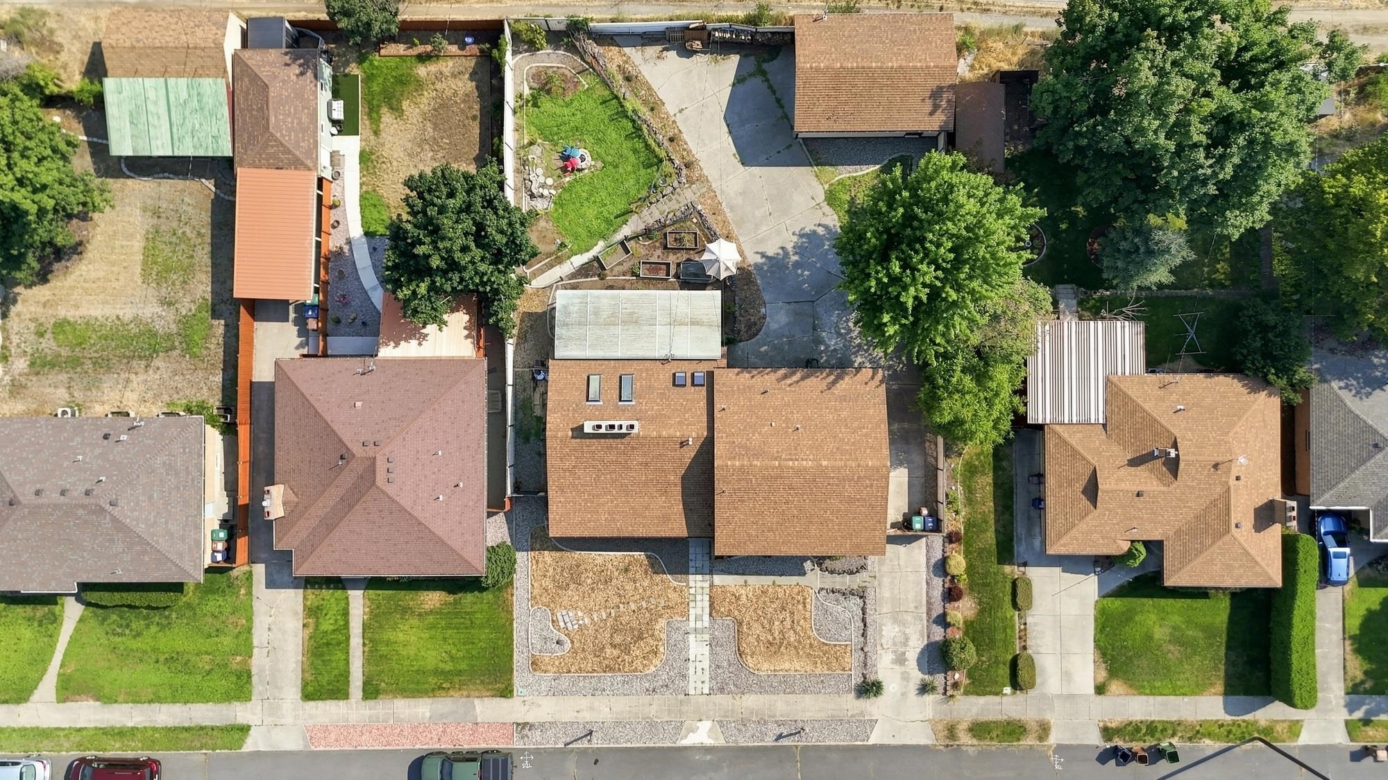 2917 W Princeton Ave - Photo 46