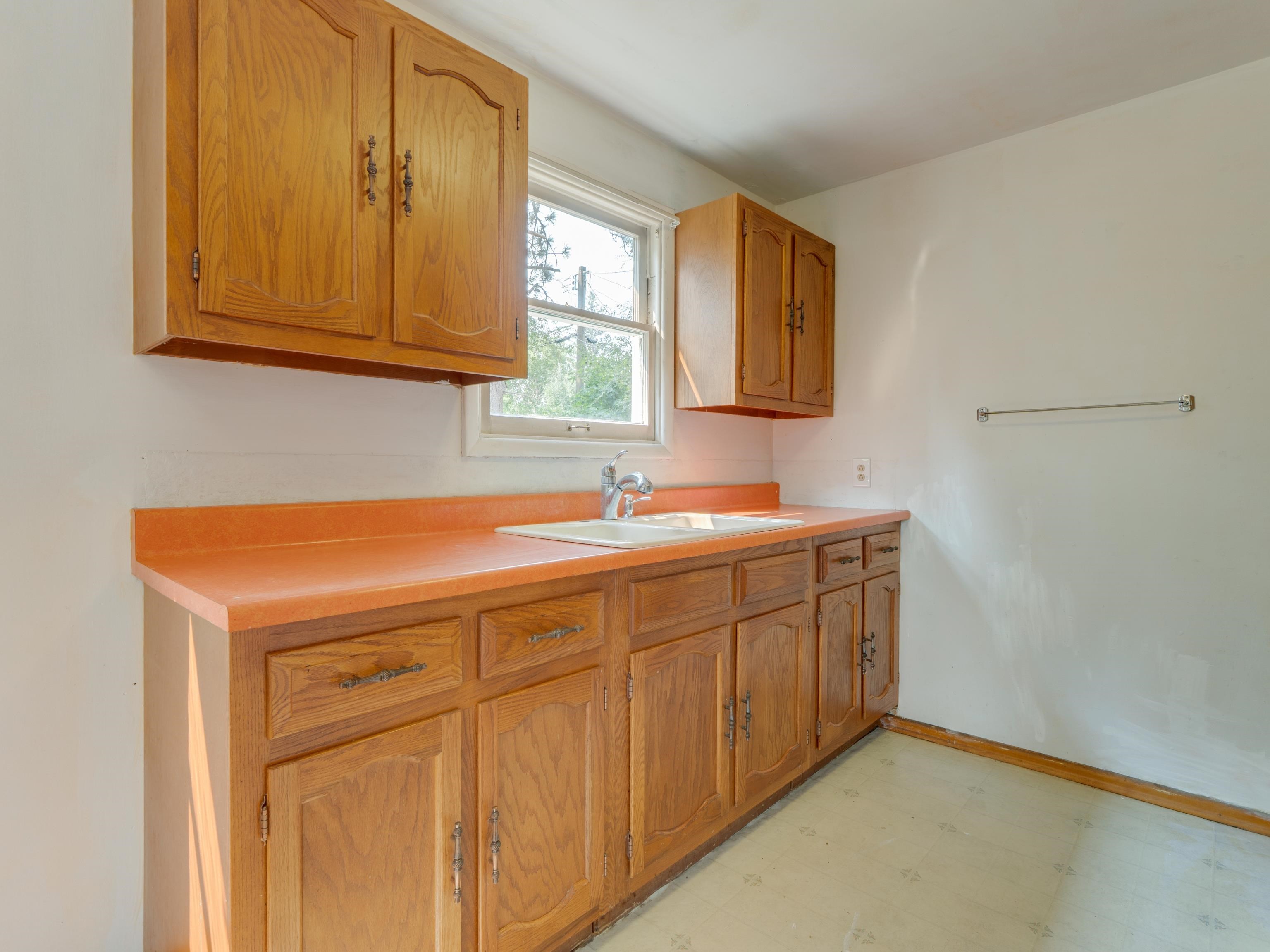 3011 W Rowan Ave - Photo 12