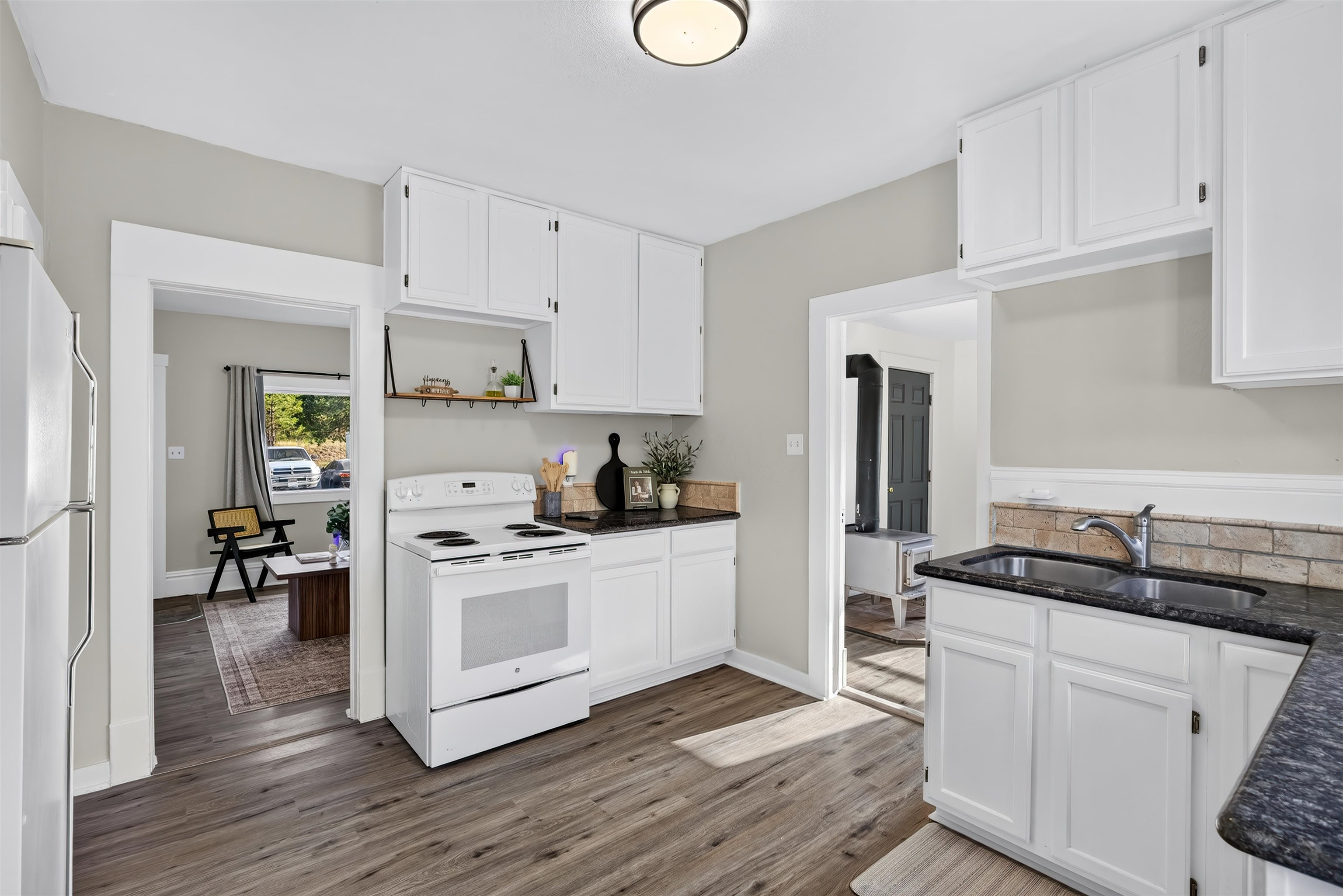 9306 S Cheney-Spokane Rd - Photo 10