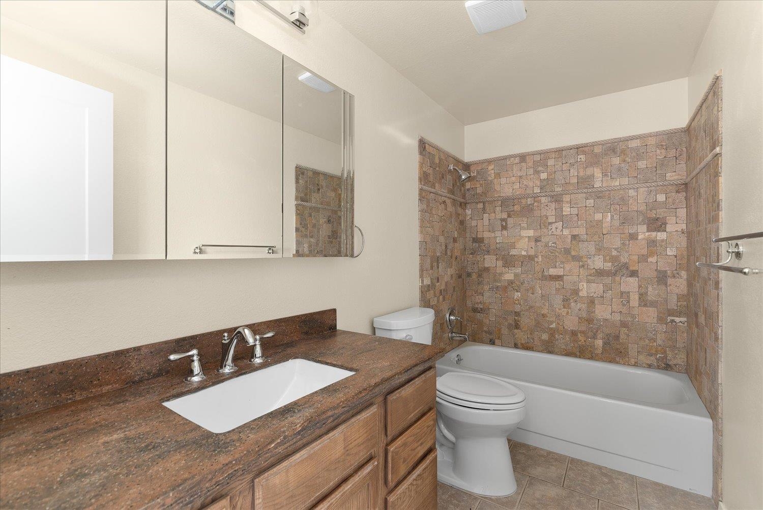 3425 E Upriver Dr - Photo 11