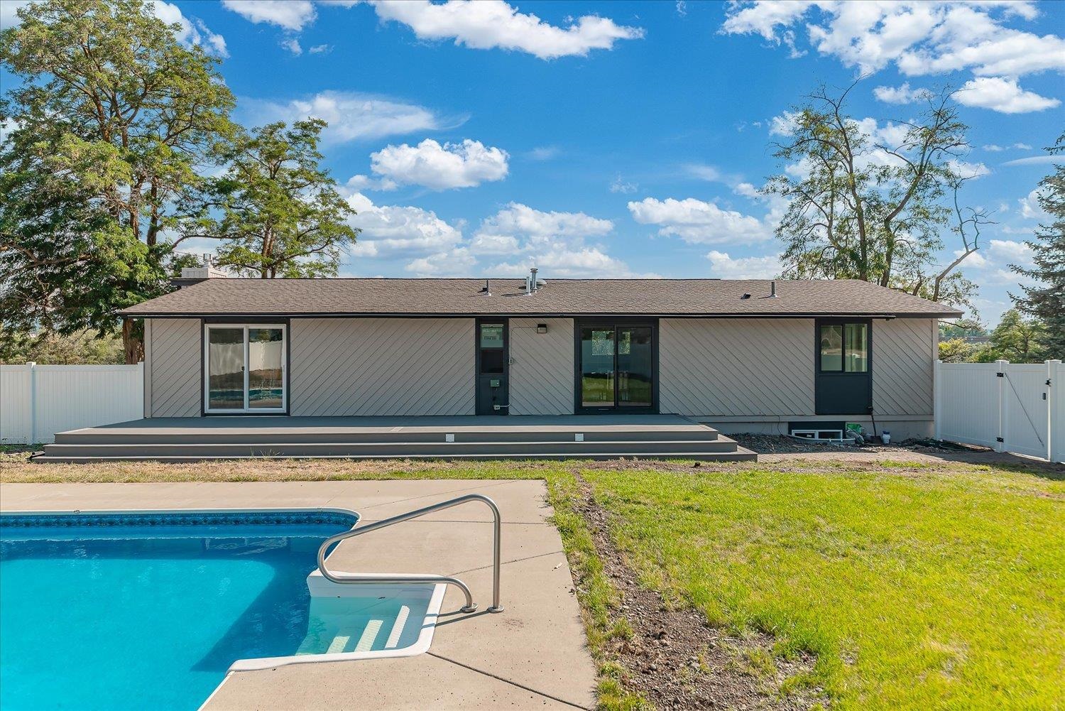 3425 E Upriver Dr - Photo 1
