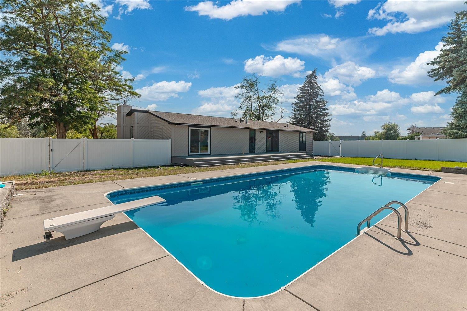 3425 E Upriver Dr - Photo 25