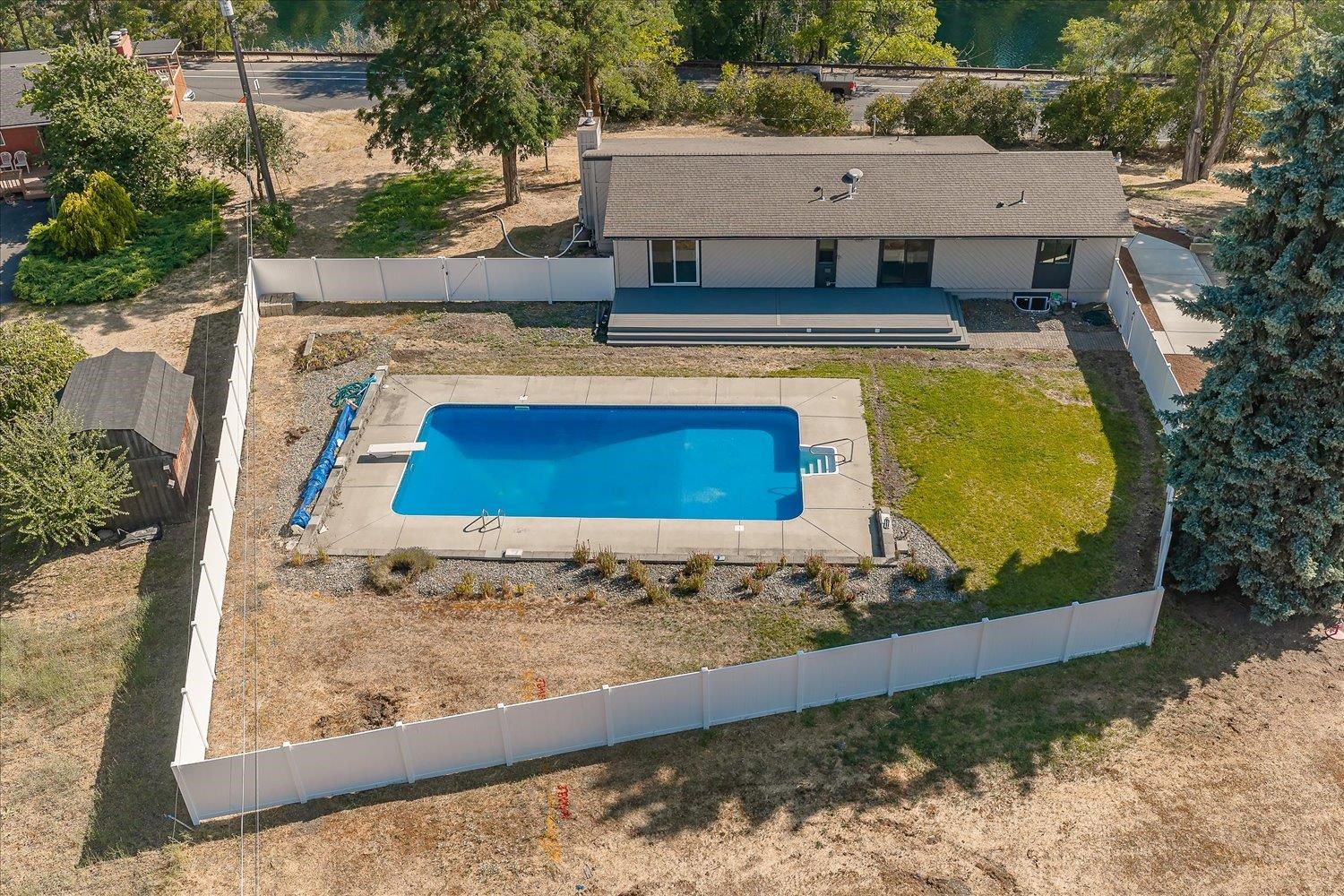 3425 E Upriver Dr - Photo 28
