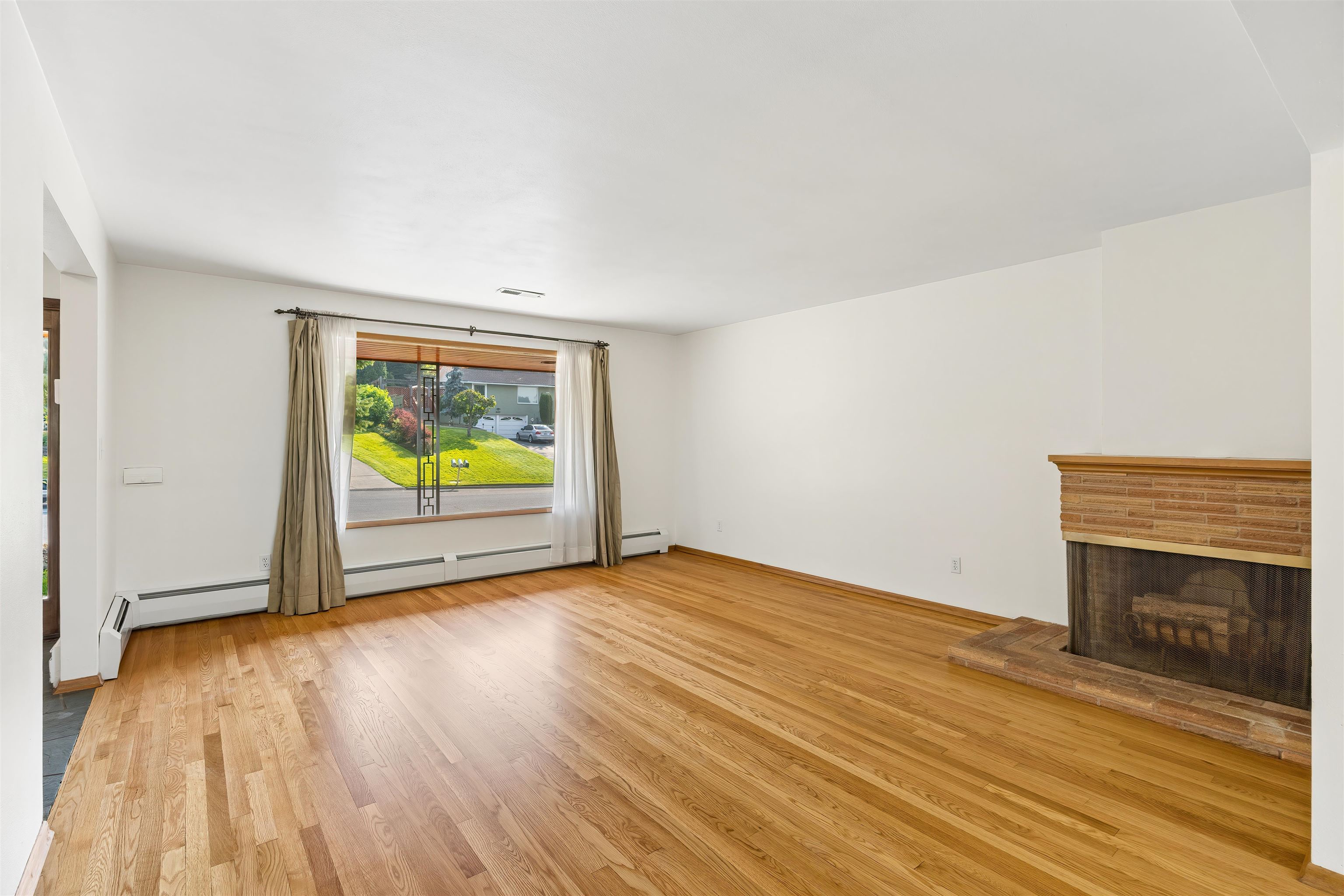10416 N College Cir - Photo 6